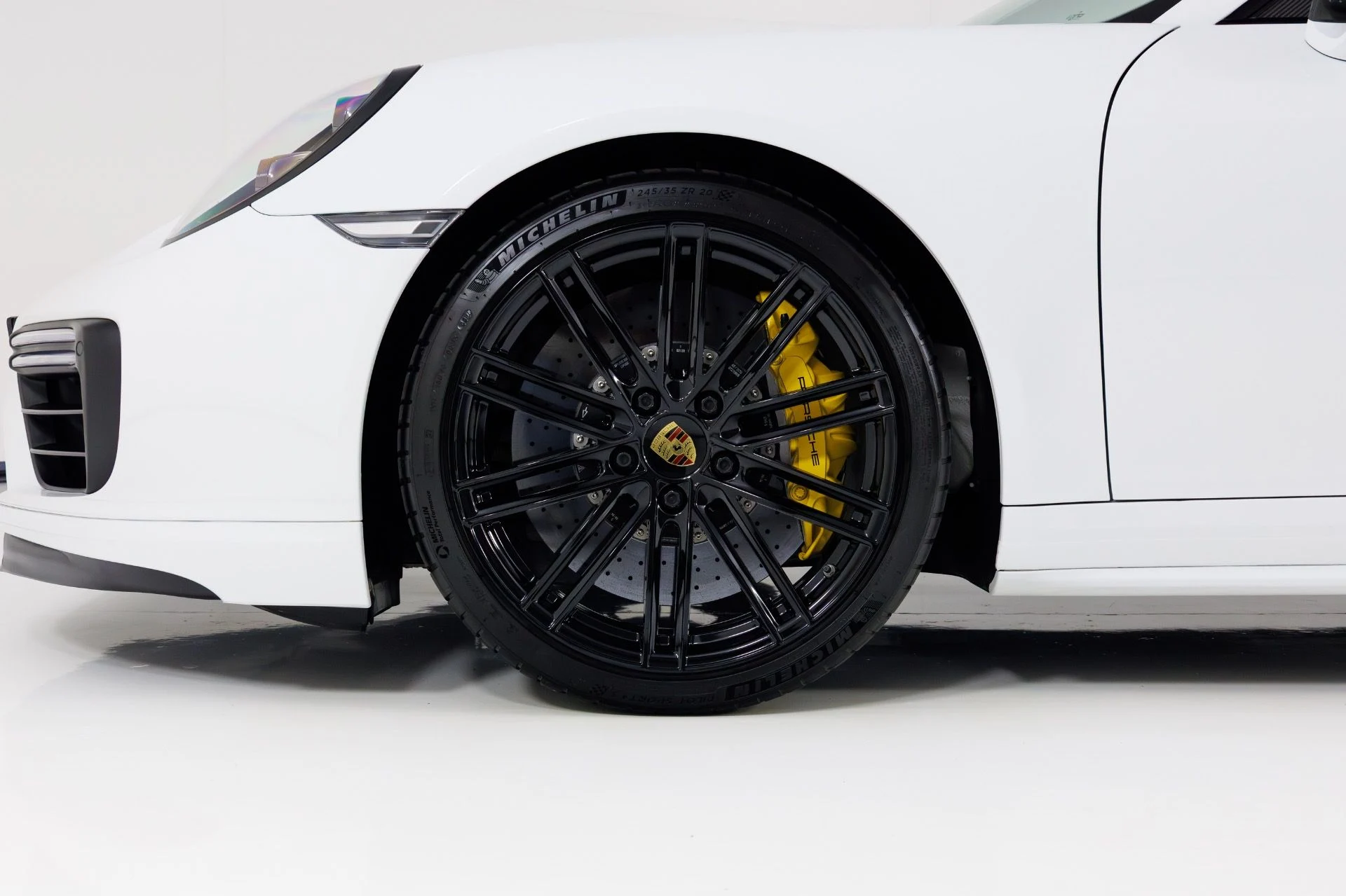 mph008_3592477097_Used_2019_Porsche_911_Turbo_S_1769802398_b18a81bc5f