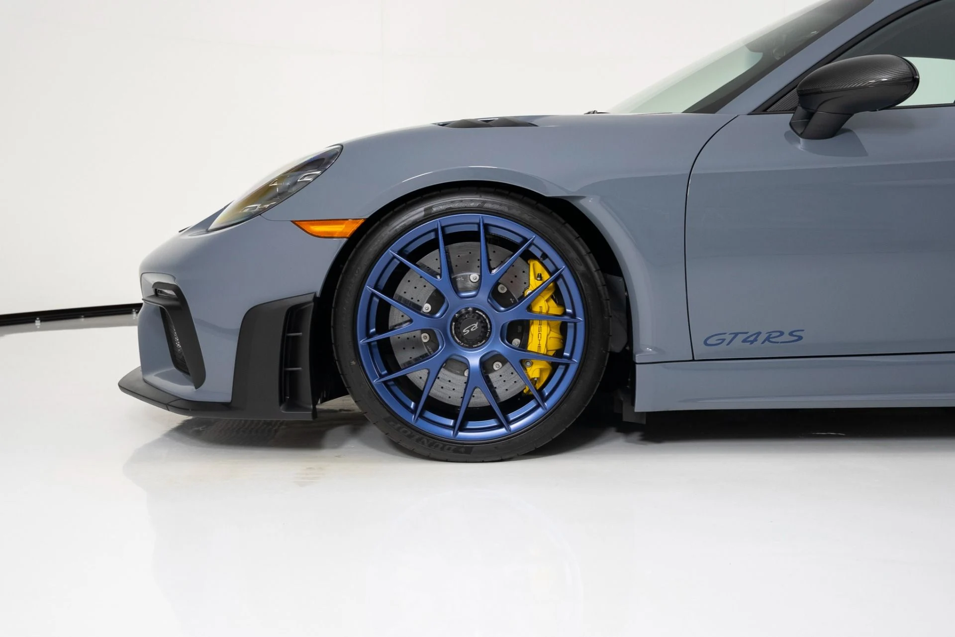 mph008_3596229687_Used_2024_Porsche_718_Cayman_GT_4_RS_1756417601_17f216706c