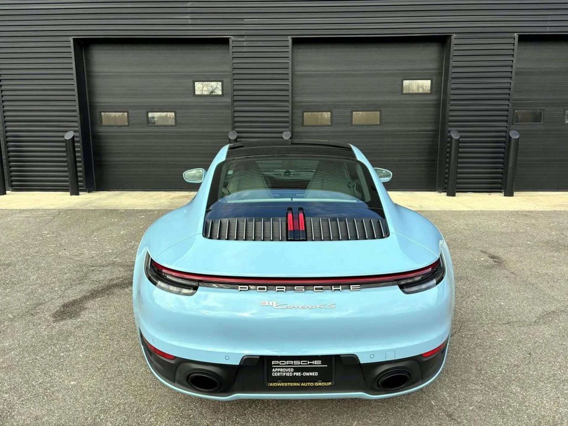 mph008_3603951271_864e72d901e596b1494ce61c43942ff2x_05f0932194