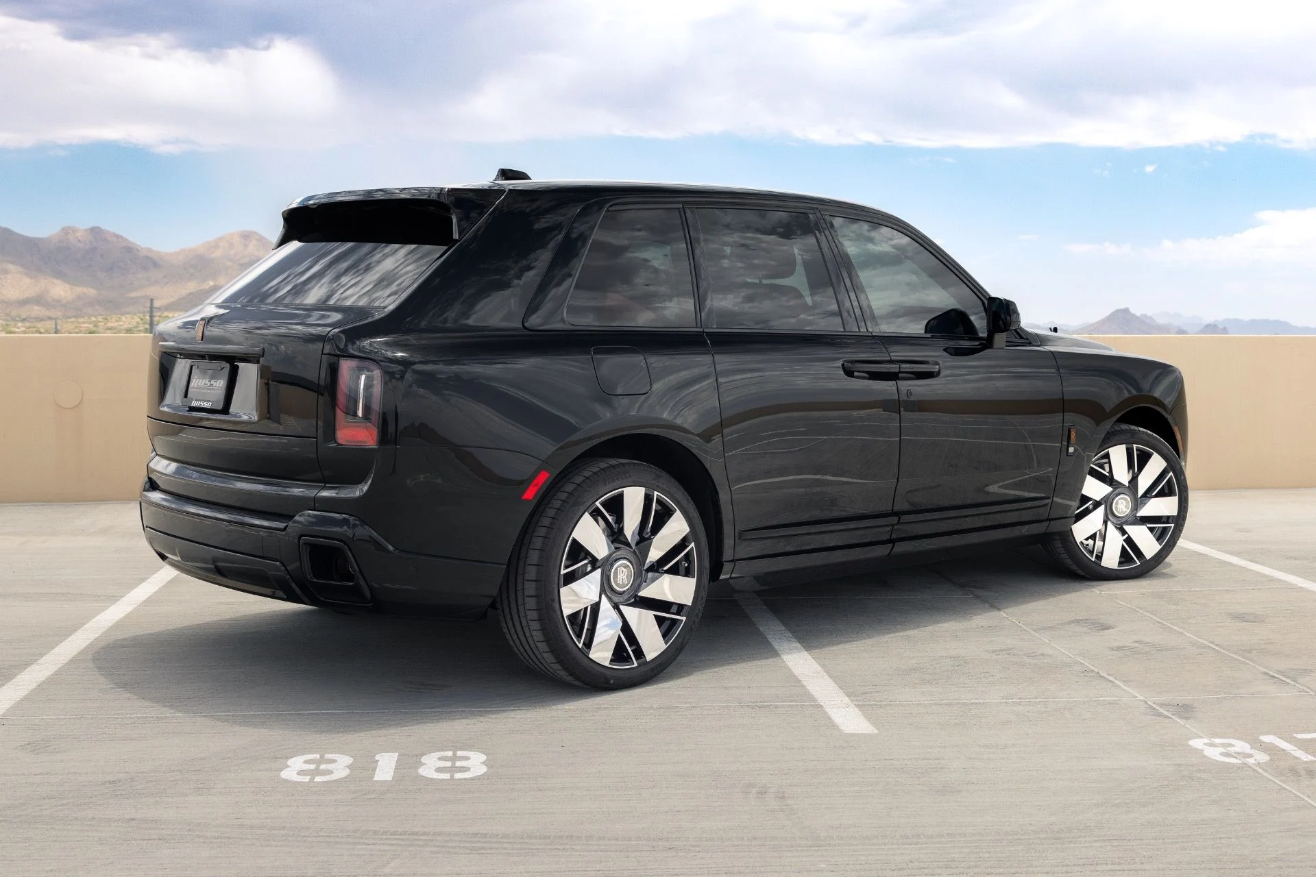 mph008_3604581328_Used_2026_Rolls_Royce_Cullinan_1782343213_557bb67e93