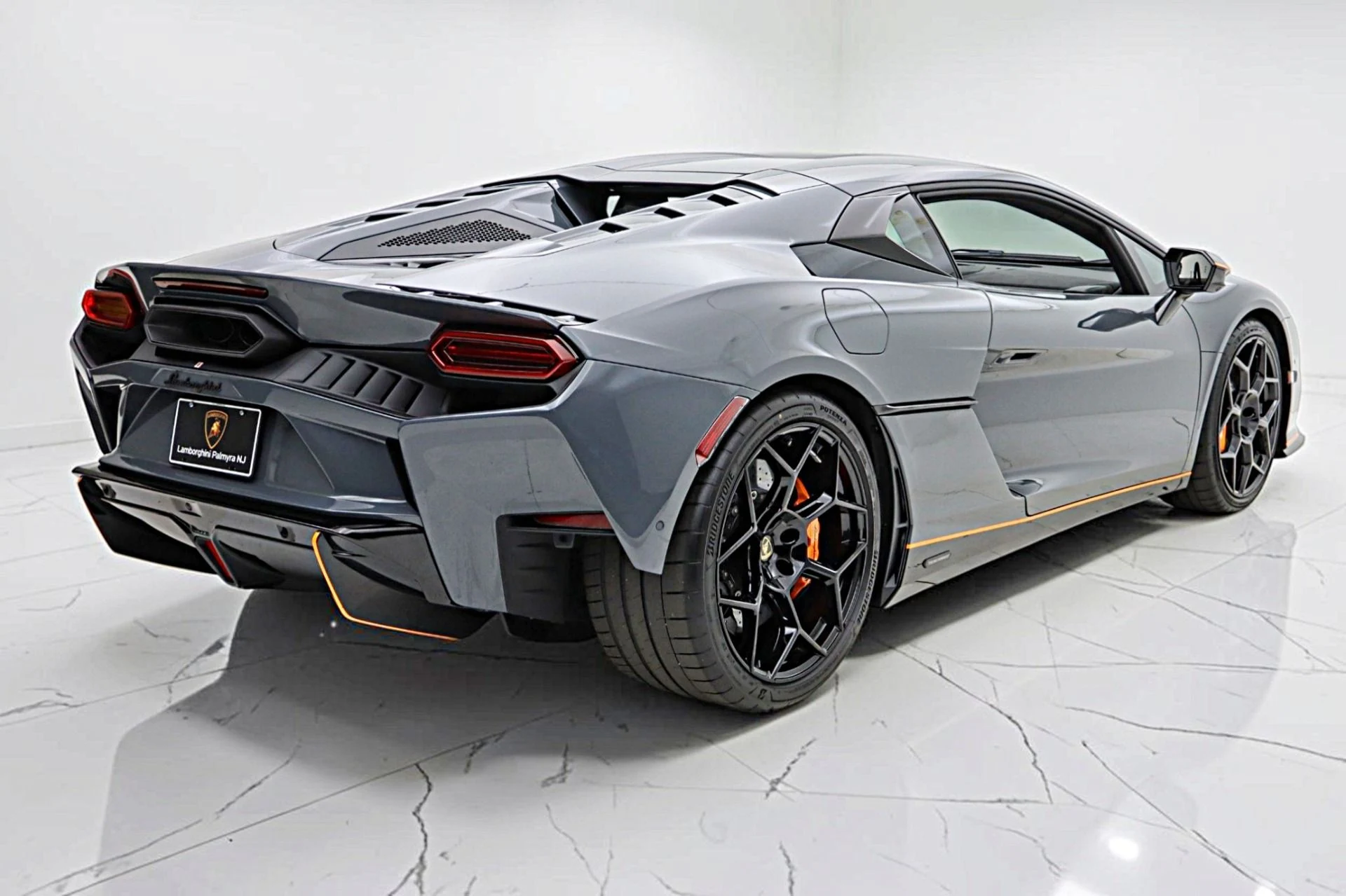 mph008_3607590388_New_2026_Lamborghini_Temerario_47000fedb7