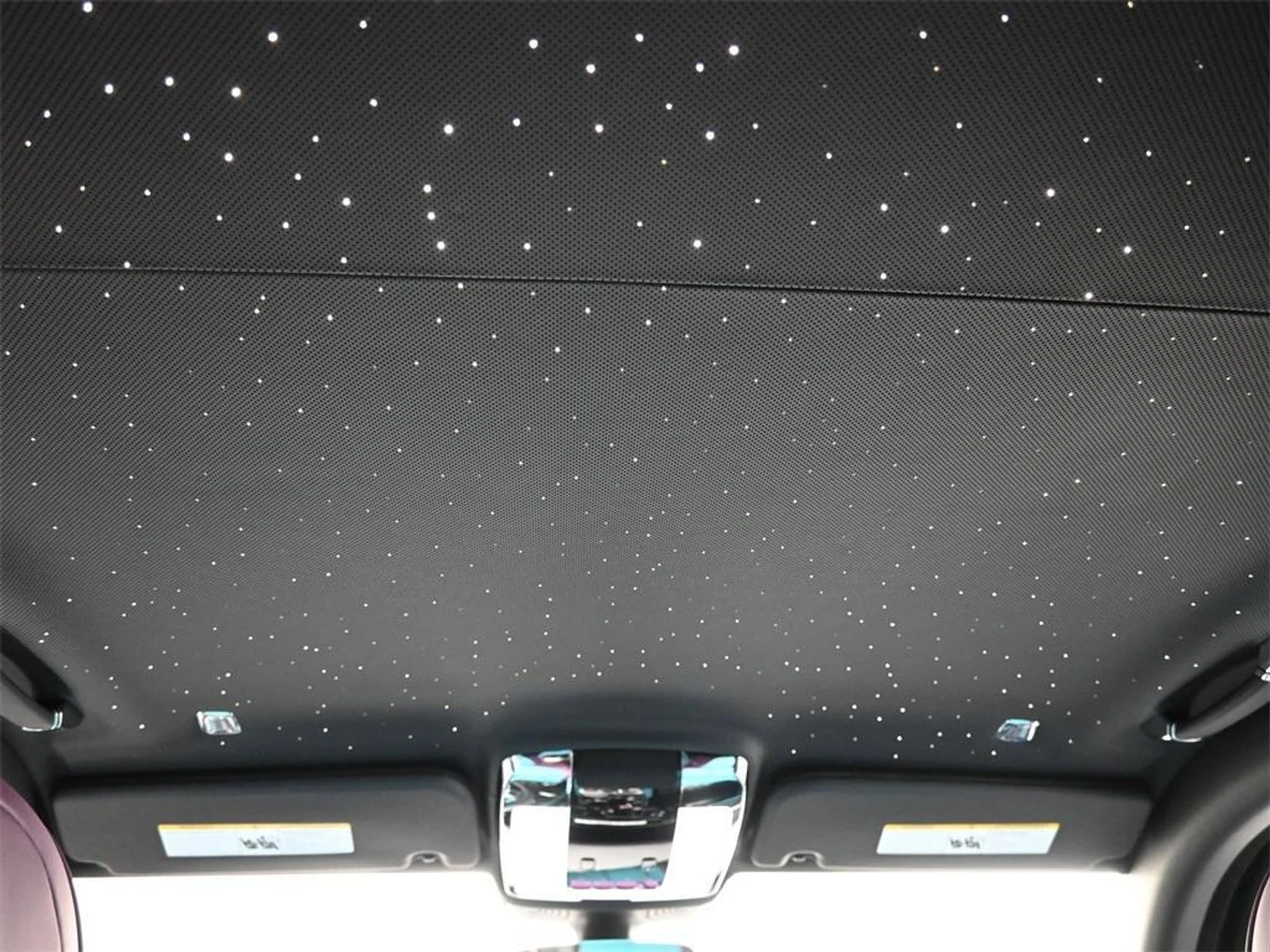 mph008_3611290030_JF_8_Tk_Ld_B_Uh_In_S_Gy5_s_UO_1_RQ_0i_JI_673cee5566