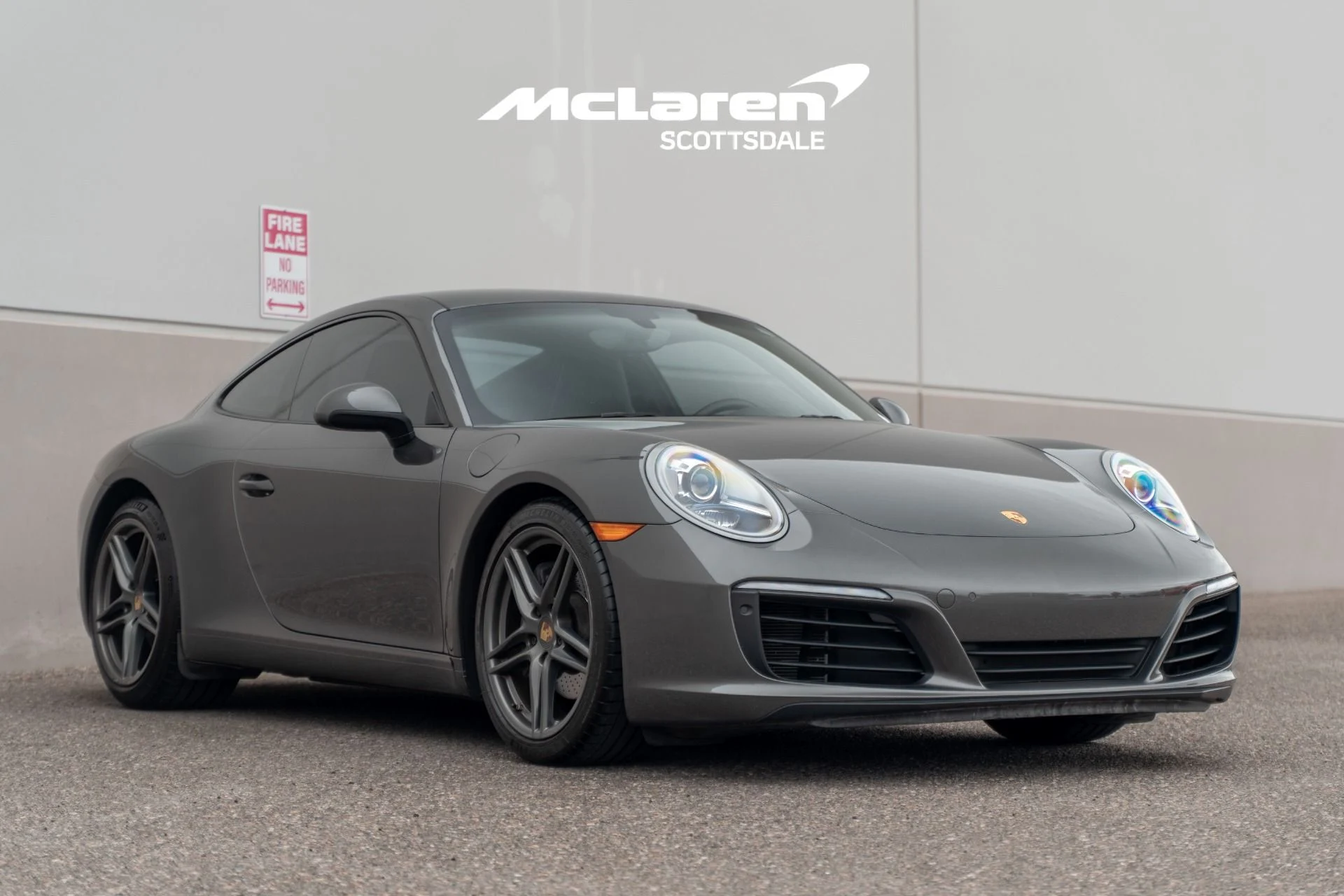 mph008_3613244360_Used_2017_PORSCHE_911_Carrera_1768089674_0401b7fd88