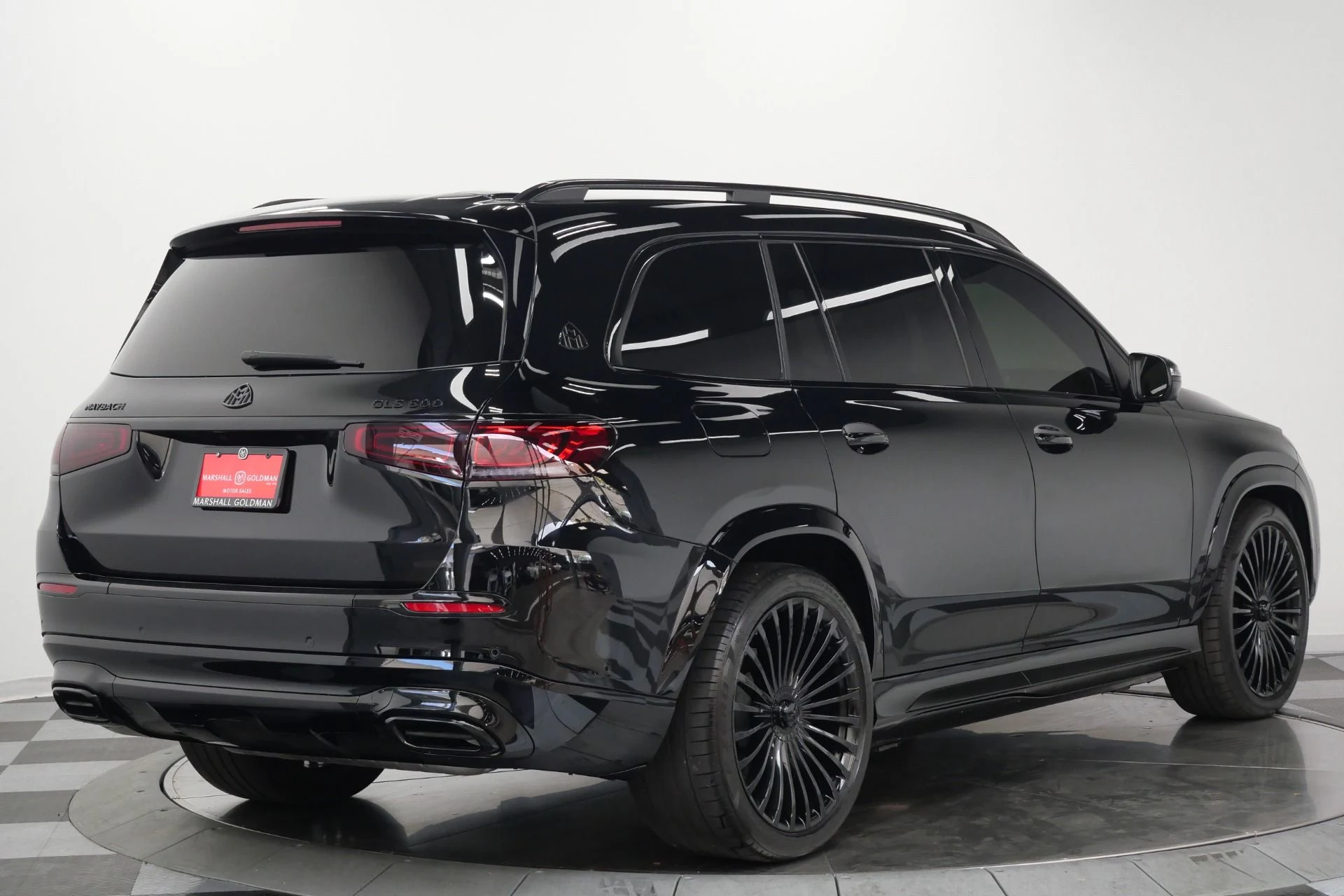 mph008_3617197493_Used_2023_Mercedes_Benz_Maybach_GLS_600_4_MATIC_4_Seat_Configuration_Rear_Refrigerator_1787325899_8ceecb86ba