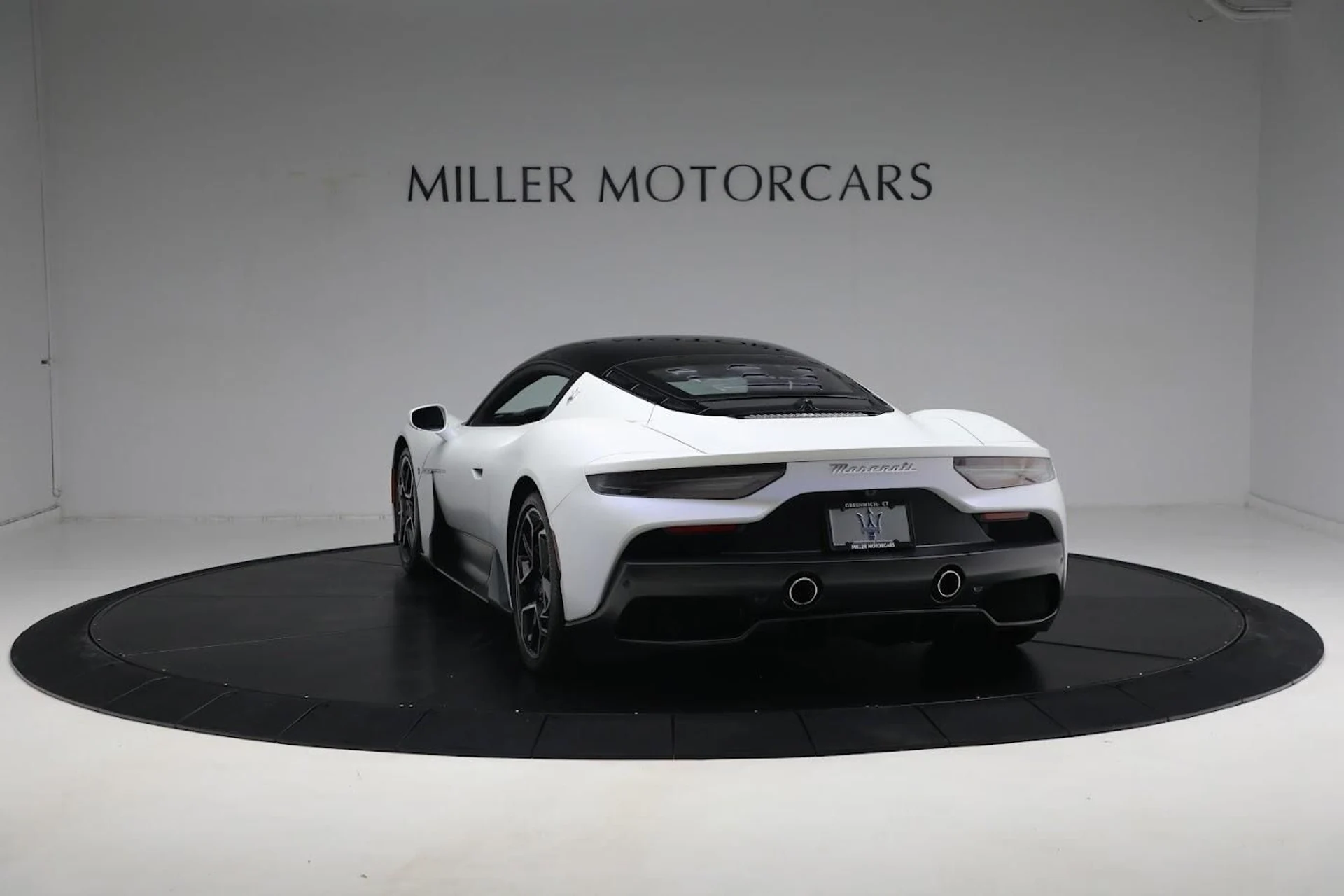mph008_3617562797_Used_2022_Maserati_MC_20_4afbdbf1d8