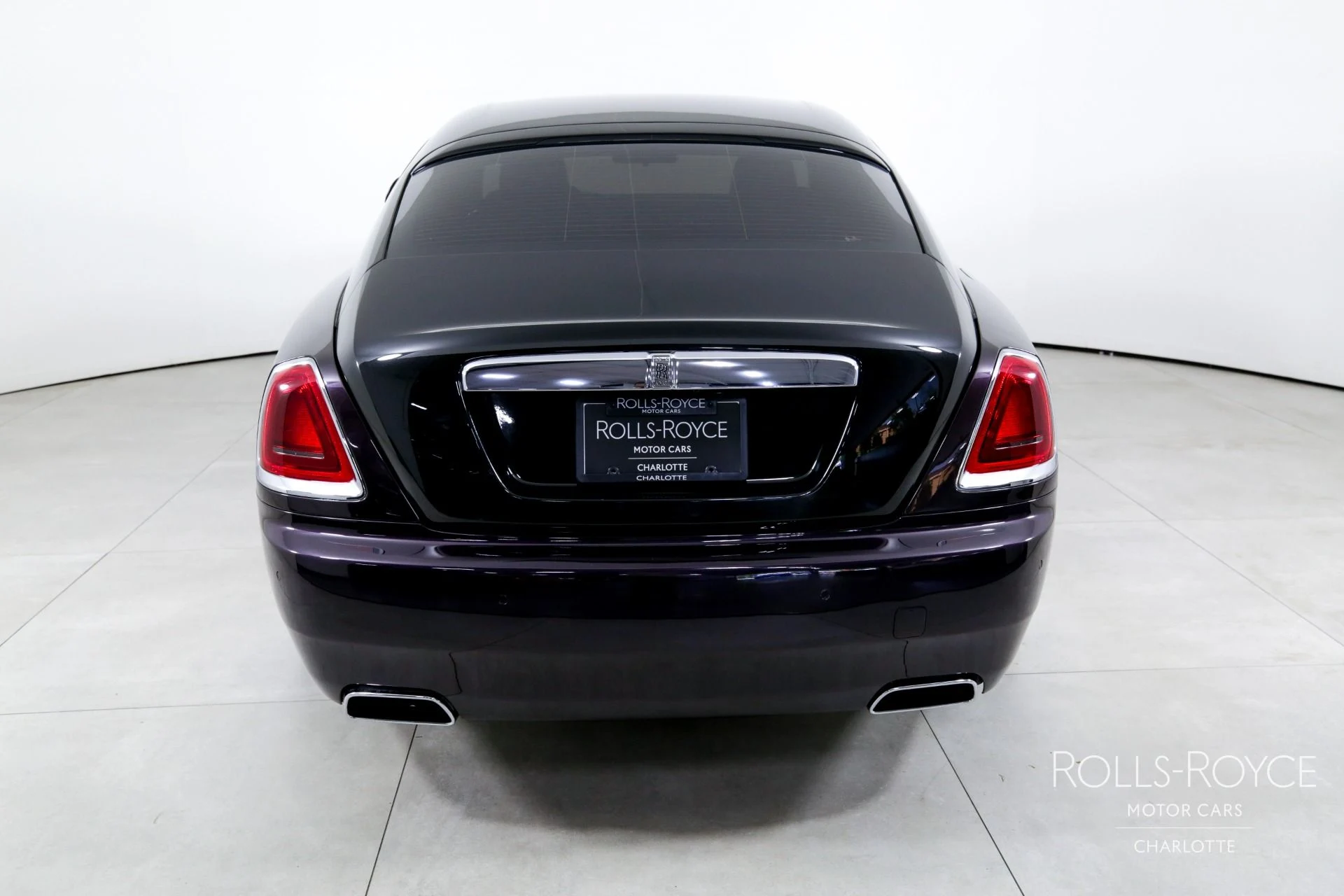 mph008_3636931464_Used_2018_Rolls_Royce_Wraith_1744735509_7647290975