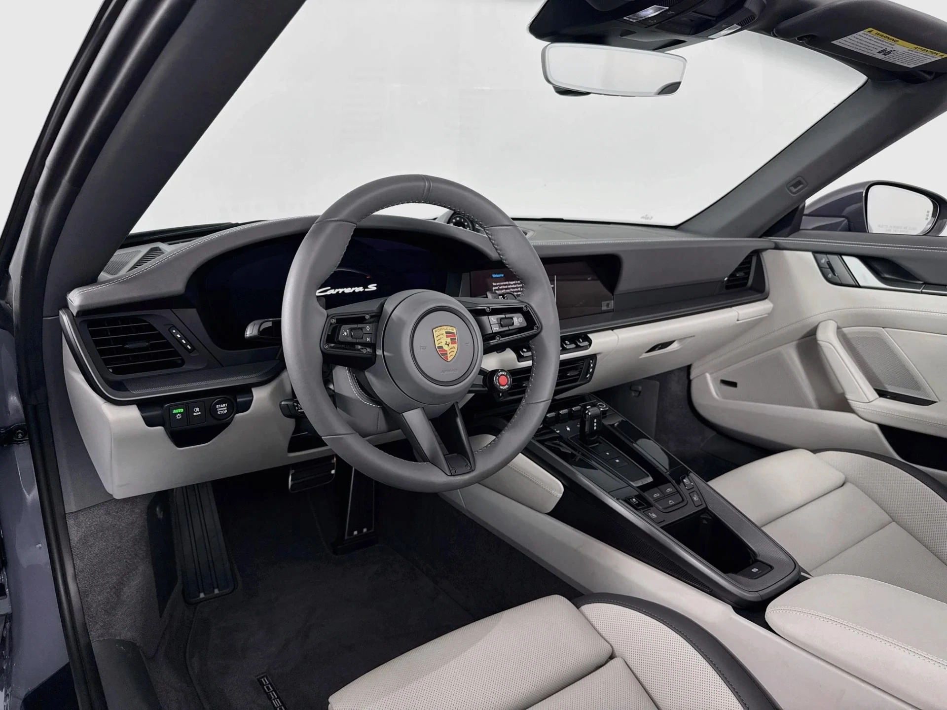mph008_3640052557_Used_2025_Porsche_911_Carrera_S_1785951018_0fa571bd70