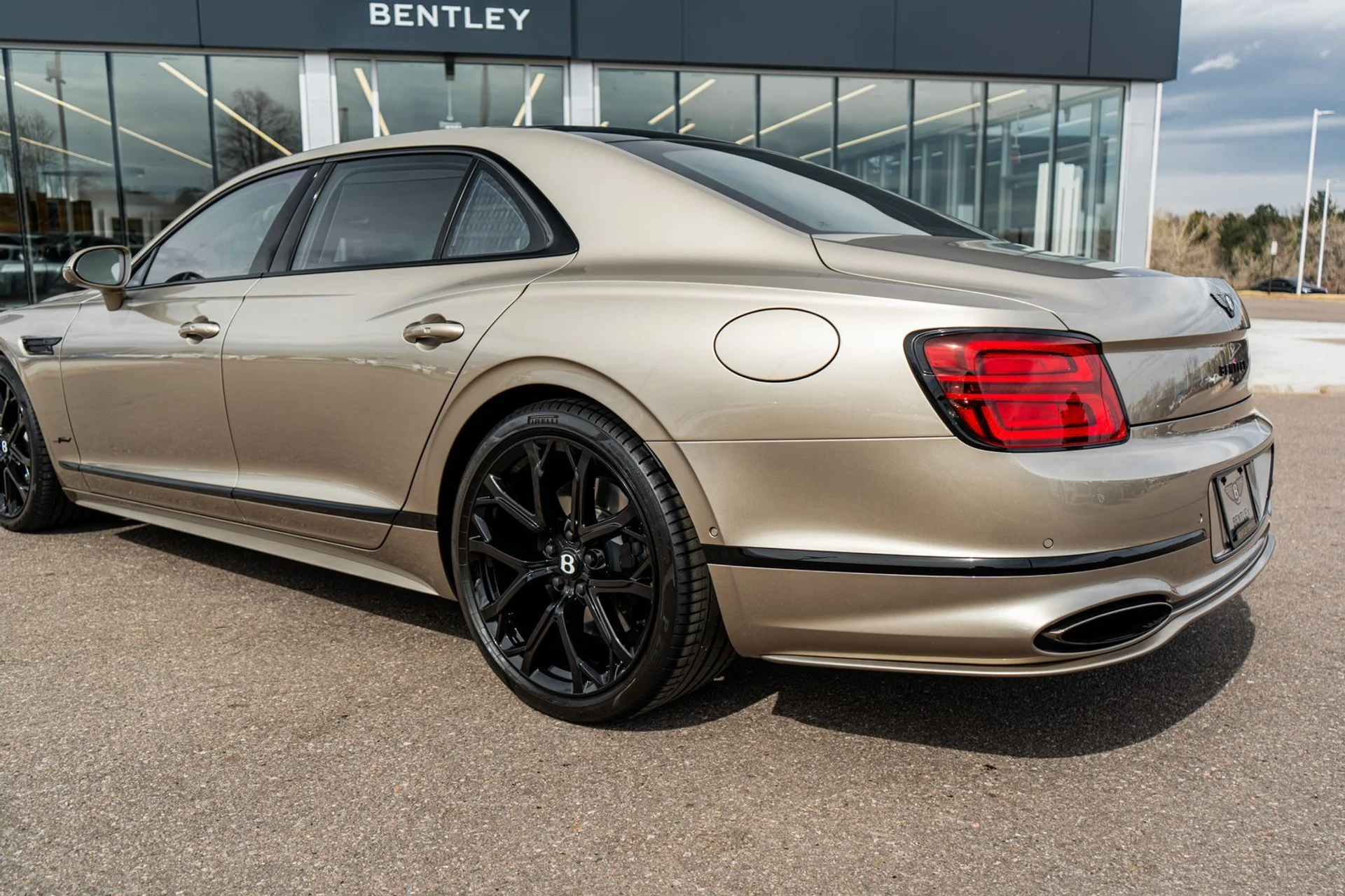 mph008_3648851804_872954df_3357_4089_93af_38fc4976a61f_016df71acb