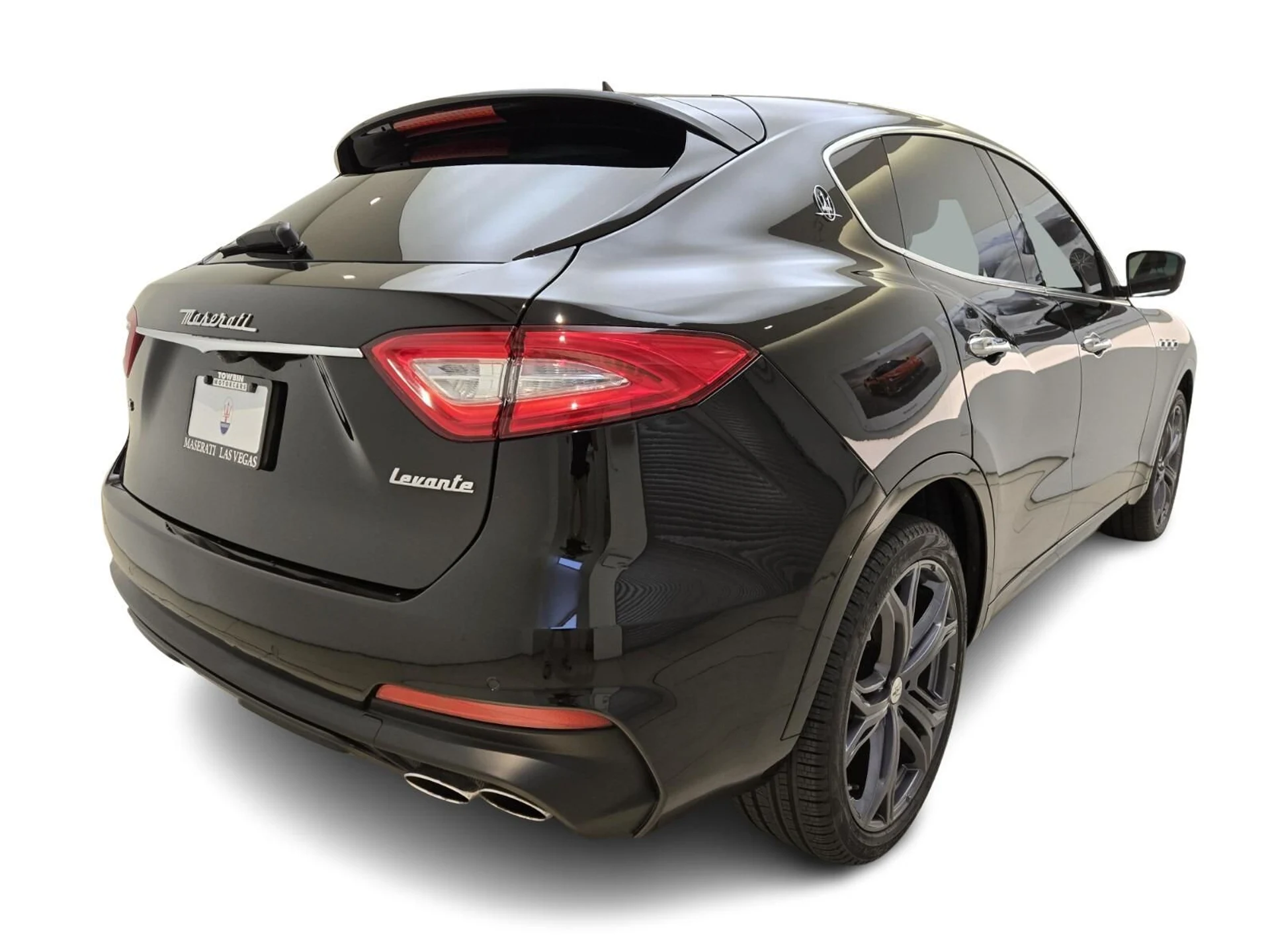 mph008_3659477882_Used_2020_Maserati_Levante_1753941231_61eb6841a7