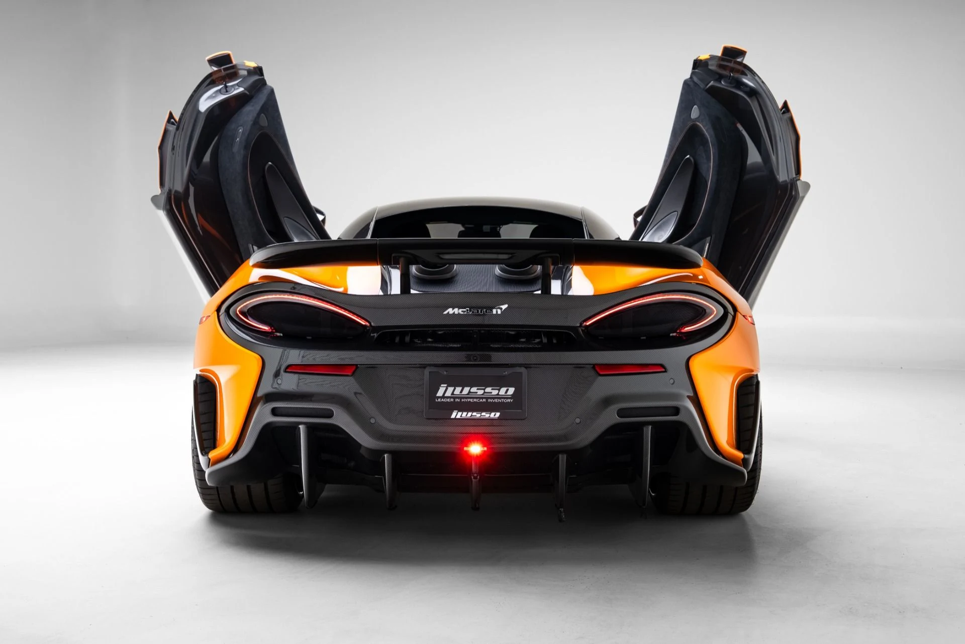 mph008_3667445811_Used_2019_Mc_Laren_600_LT_1771372935_8a1d598aff