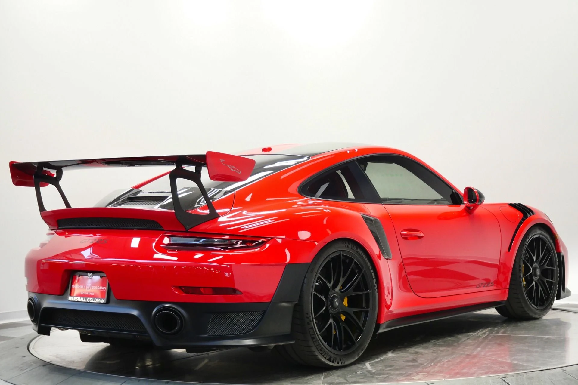 mph008_3667632185_Used_2018_Porsche_911_GT_2_RS_Weissach_Package_Front_Axle_Lift_1770139767_4763a5ba91