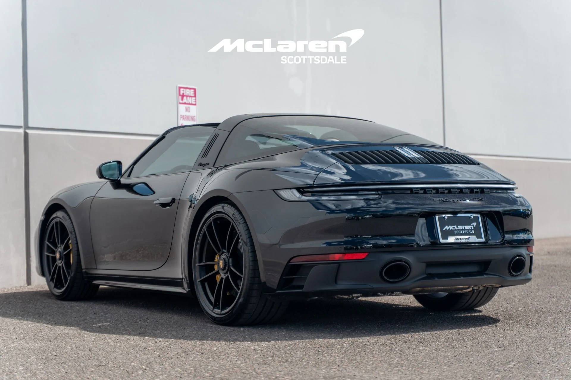 mph008_3669724056_Used_2024_PORSCHE_911_1775537519_2e0bd5920c