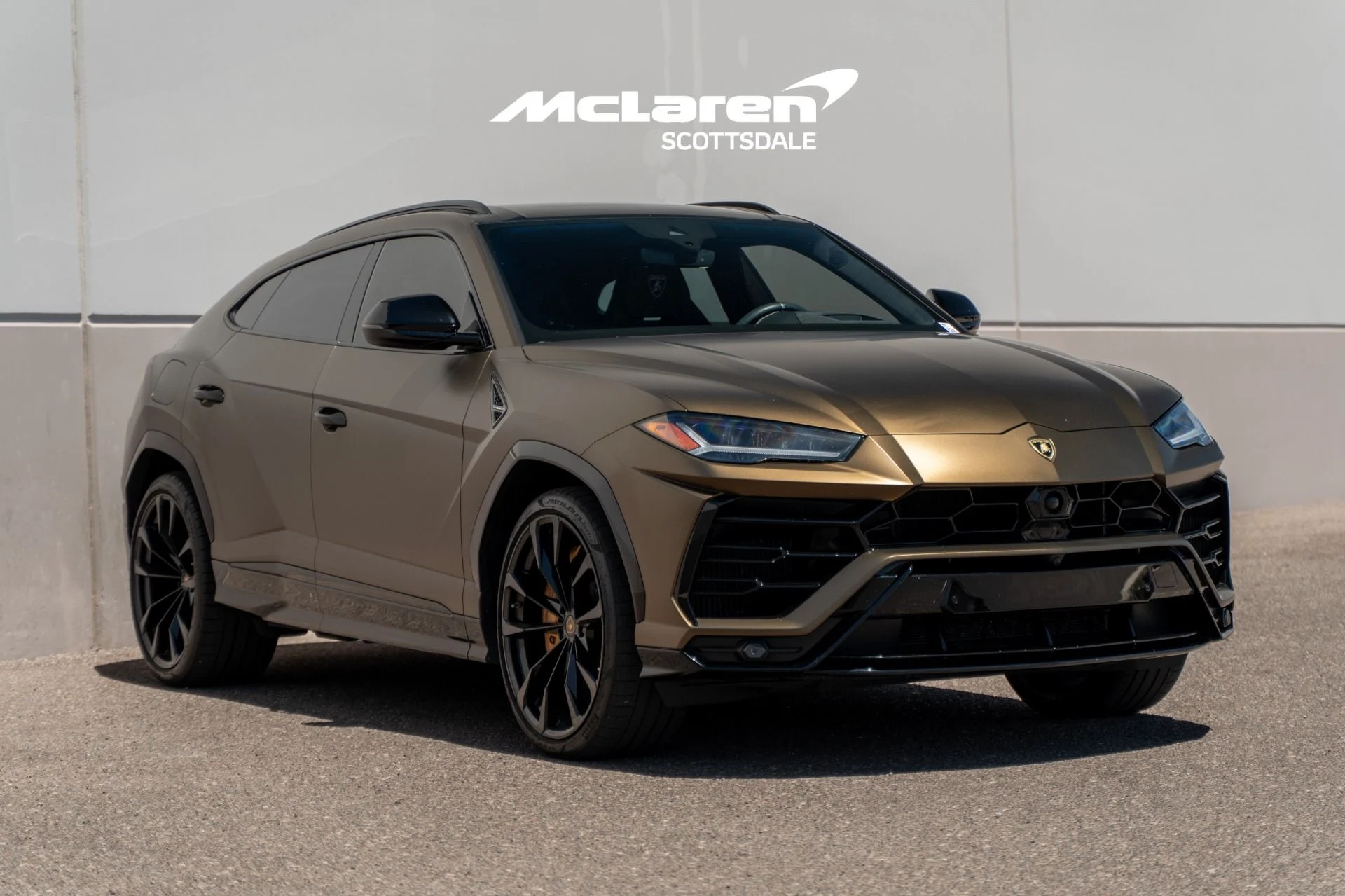 mph008_3674589845_Used_2021_LAMBORGHINI_URUS_1777648780_75f8610003