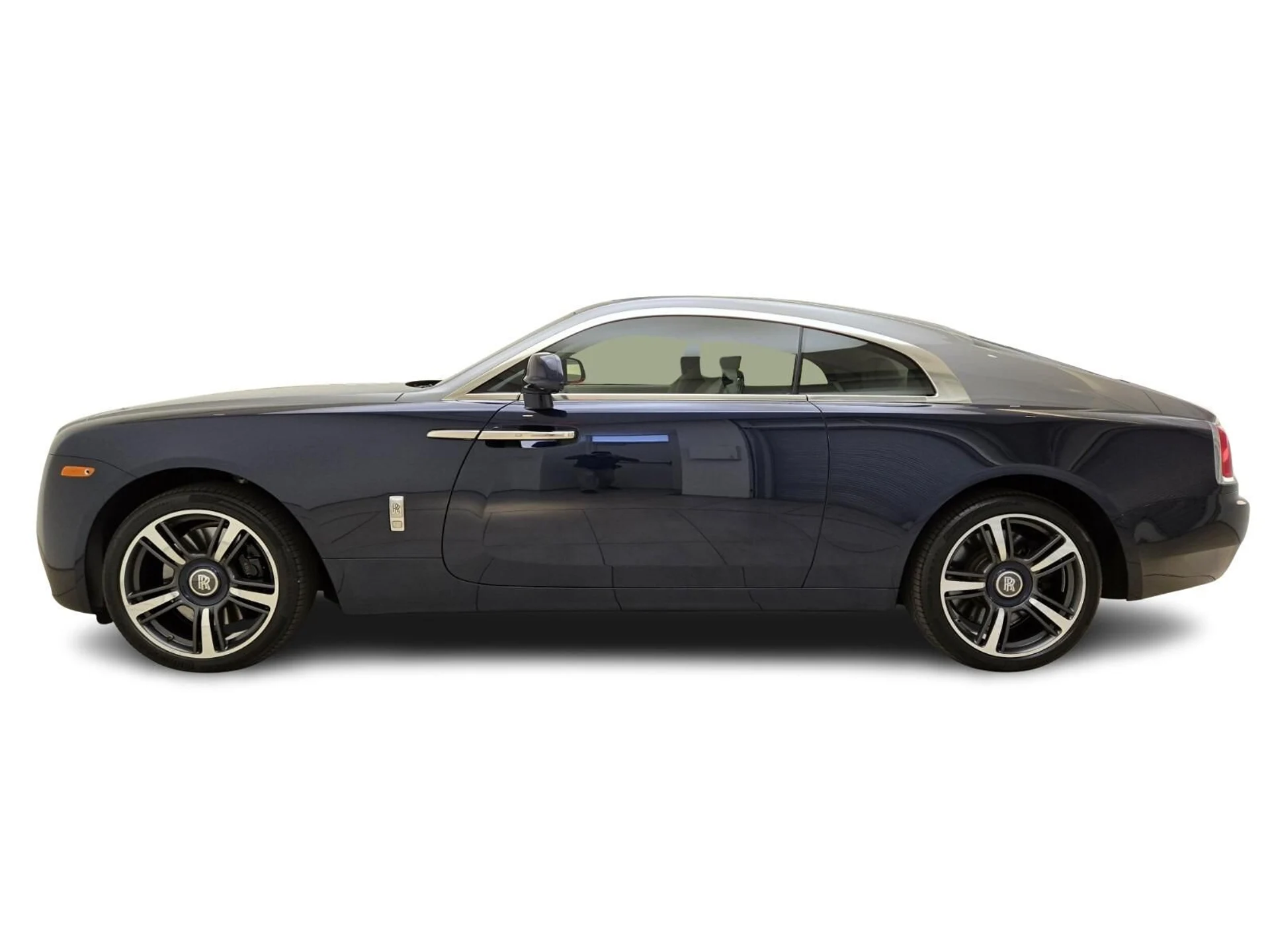 mph008_3675463544_Used_2016_Rolls_Royce_Wraith_1767163706_3a8532e143