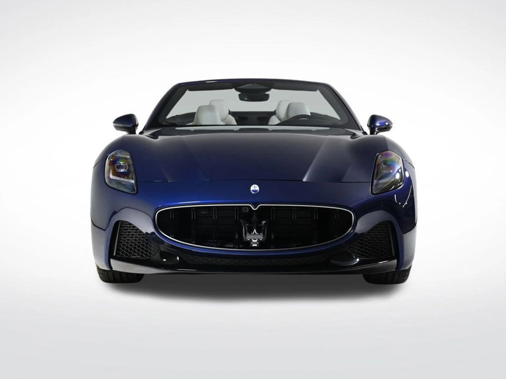 mph008_3675669424_new_2026_maserati_grancabrio_convertible_11350_22949331_8_1024_e01705a15b