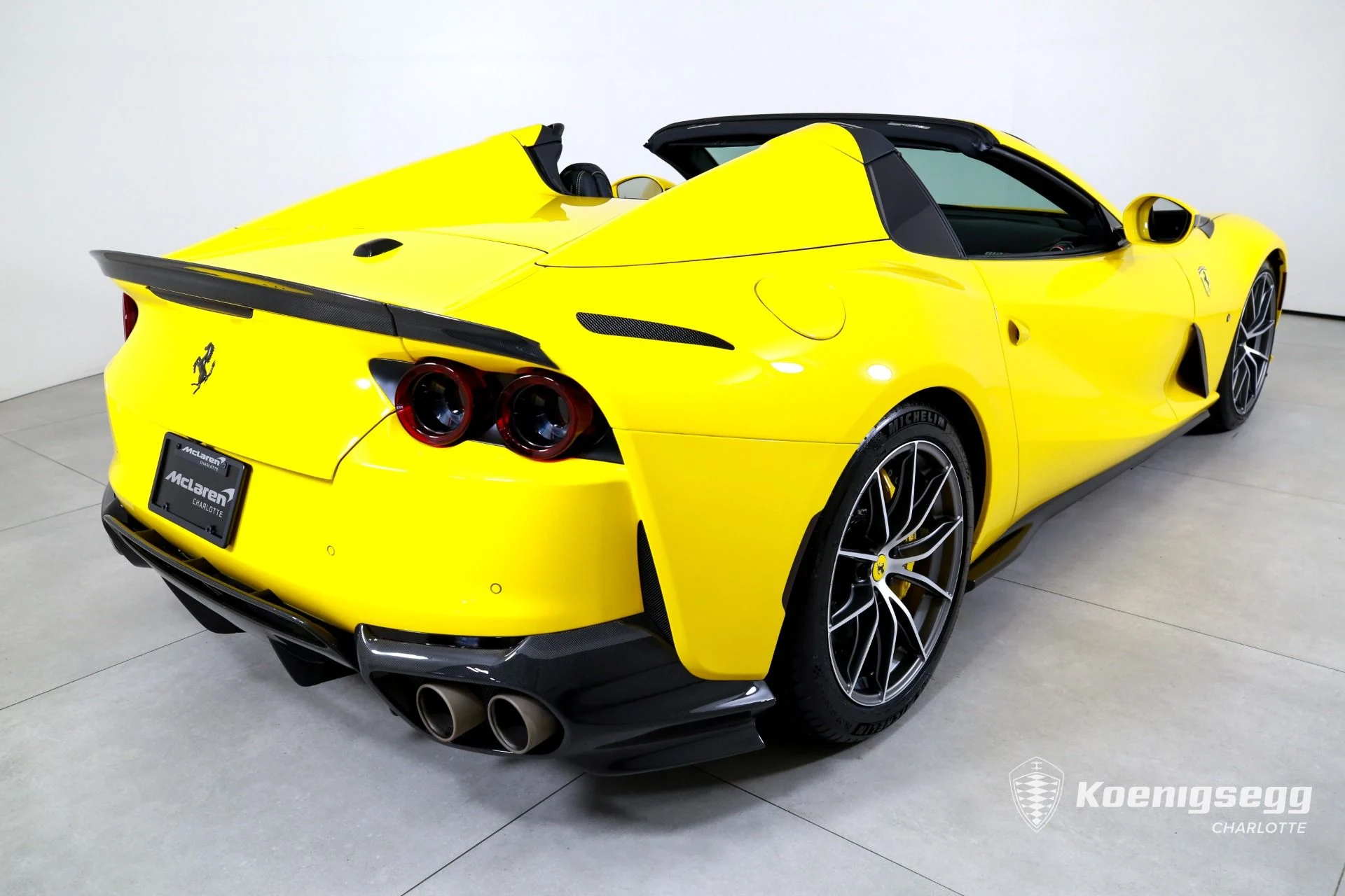 mph008_367770903_Used_2023_Ferrari_812_GTS_1782495786_62ffa4e349