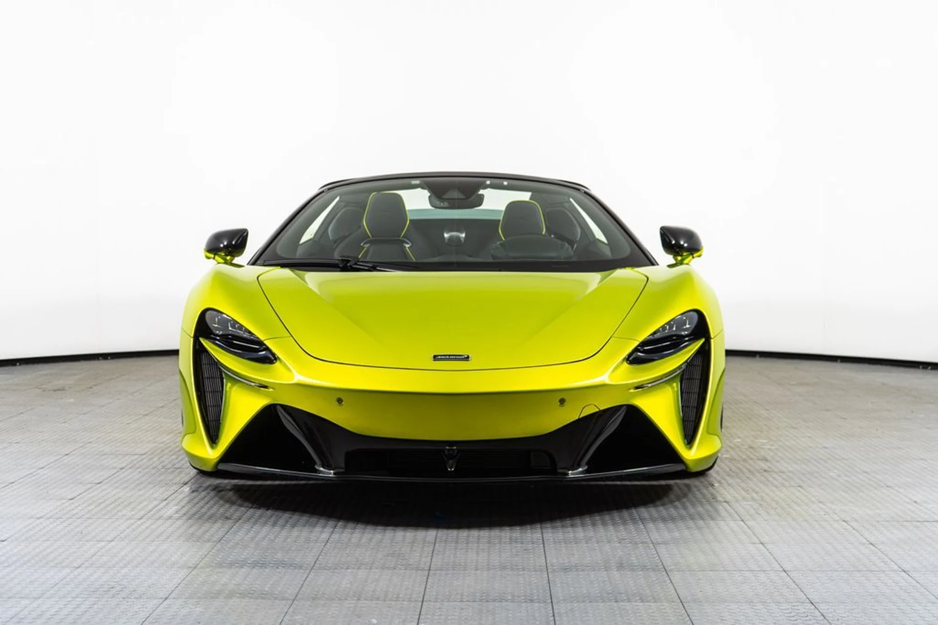 mph008_3677875960_0fb6ac1f_6e84_48d9_b024_44cc2ef09400_c670c0c757