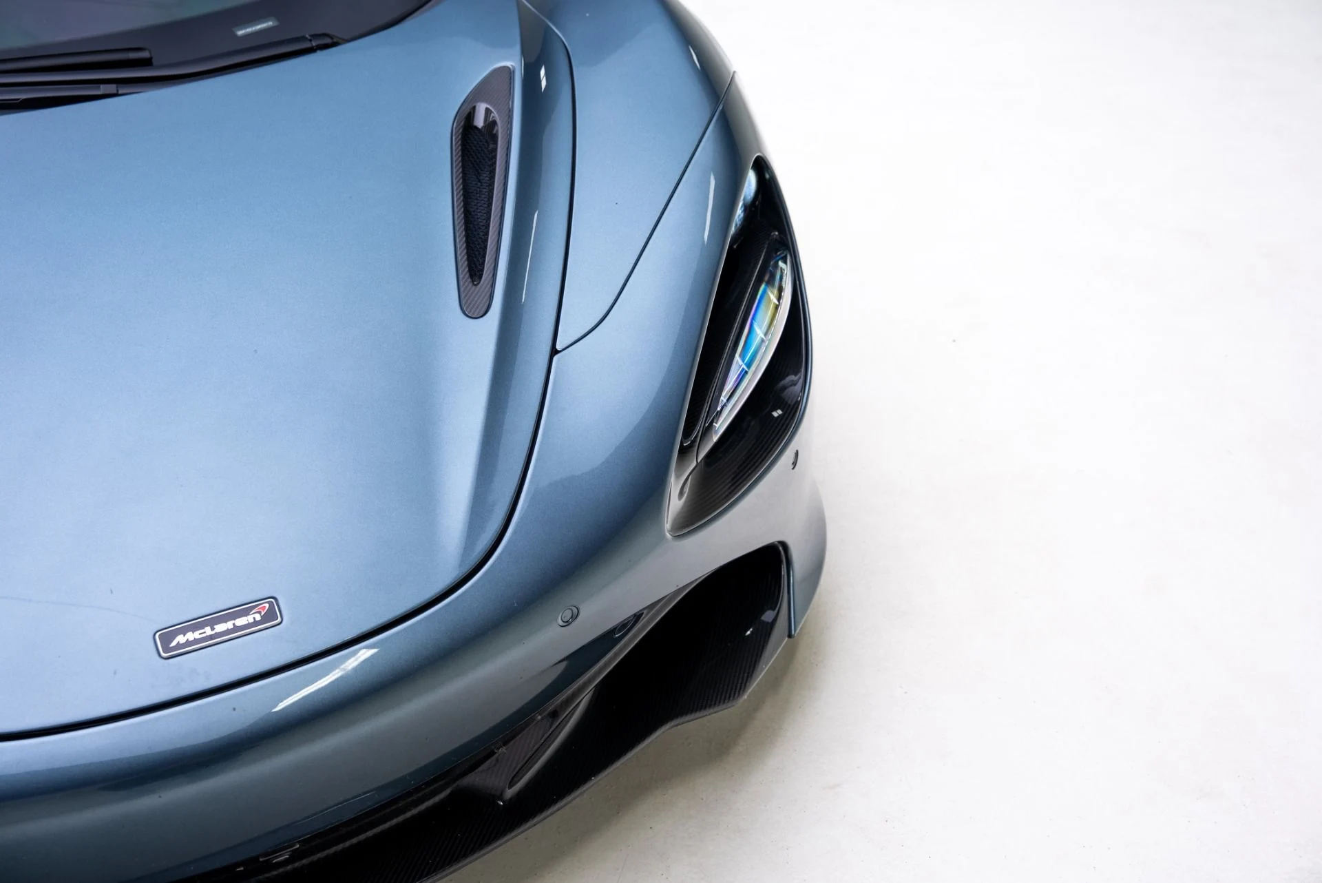 mph008_3684262203_Used_2018_Mc_Laren_720_S_1769819546_444d2be908