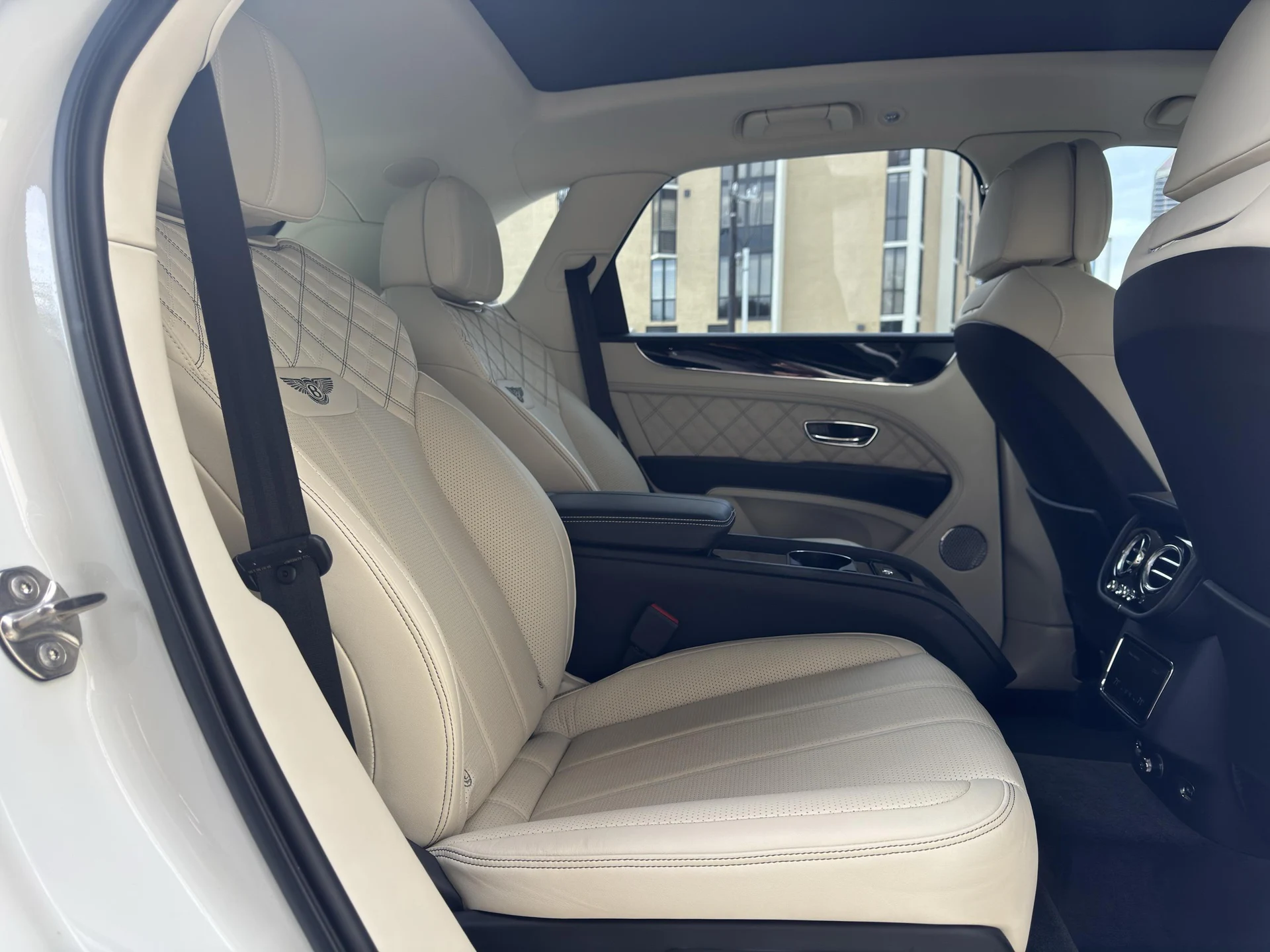 mph008_3684956334_490148613_6970f32a75415514dfb00ac9_6cdb92c400