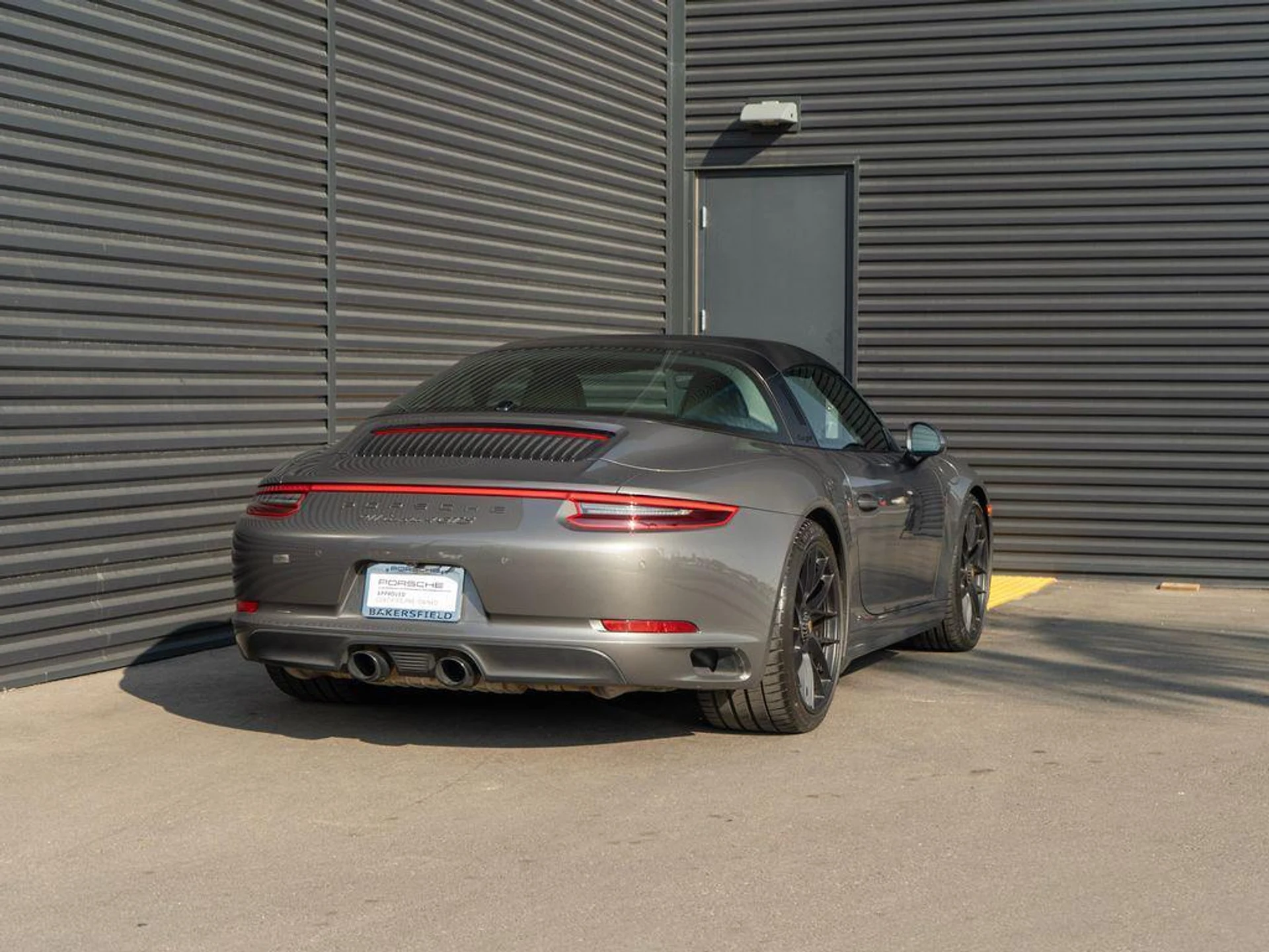 mph008_3686421255_Z89_Ol_O_Zo9_AF_Fbi_J_Kl_Rm_Vihdv_T4_b644ae2bca