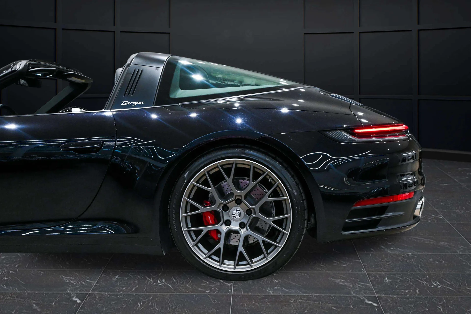 mph008_369172050_8f1b21a9_9c63_432a_b718_14d1b4edb20f_ff5ea16f98