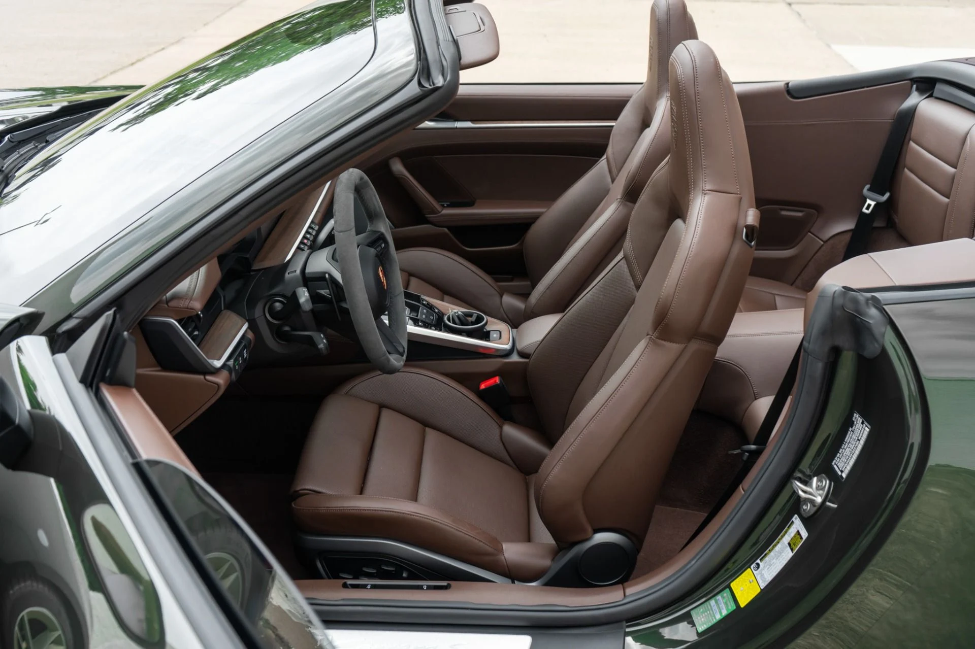 mph008_3693591277_Used_2026_Porsche_911_Carrera_S_1778259598_78fc77492b
