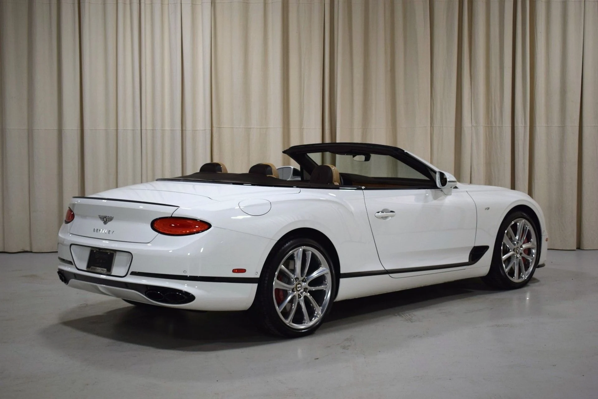 mph008_3697791831_2508b0ce139328d73580382d54ddae93x_fefa8a5f85