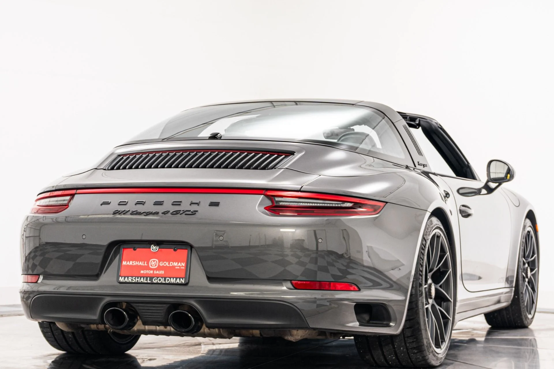 mph008_3698364456_Used_2018_Porsche_911_Targa_4_GTS_1781794965_d3e97c3a63