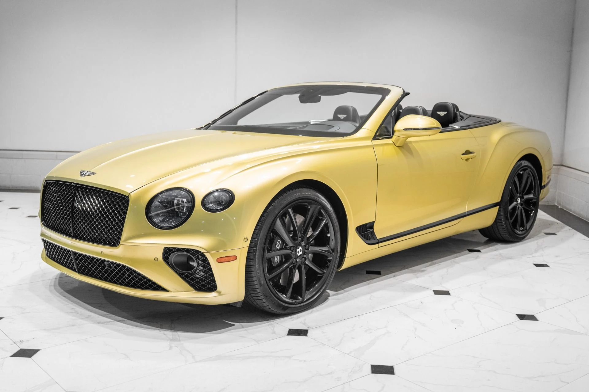 mph008_3700168992_Used_2022_Bentley_Continental_GTC_1776402771_8767f7d863