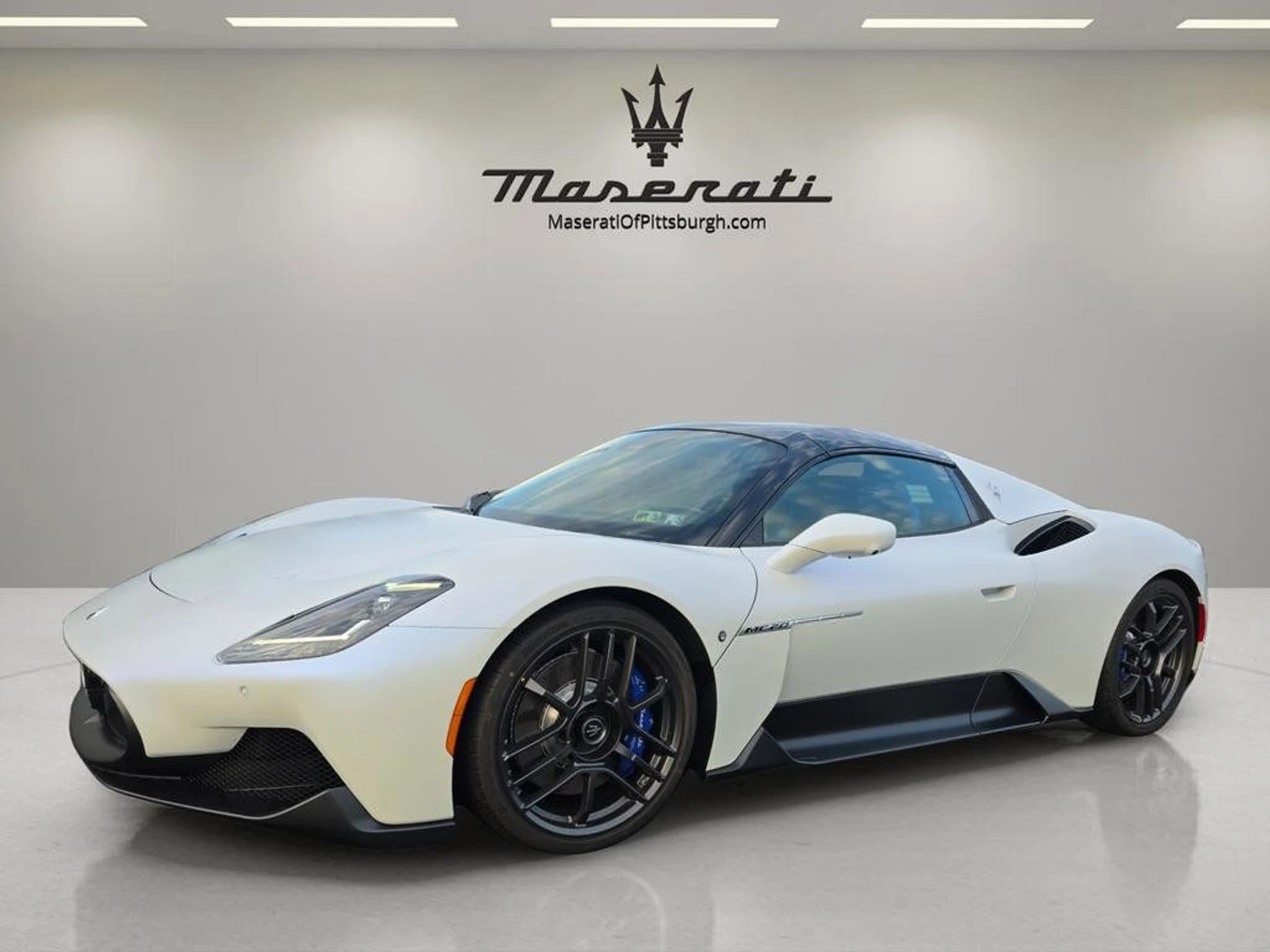 mph008_3702027893_809d9c41f6c34300833dd4c270ea5ad0_03748cf58a