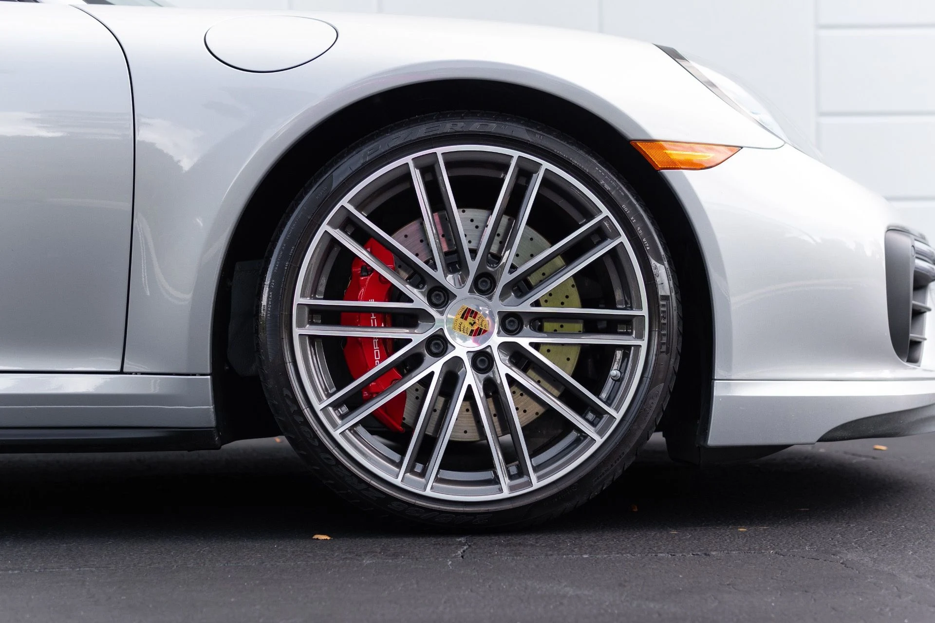 mph008_3706083924_Used_2019_Porsche_911_Turbo_1775252644_597575baf1