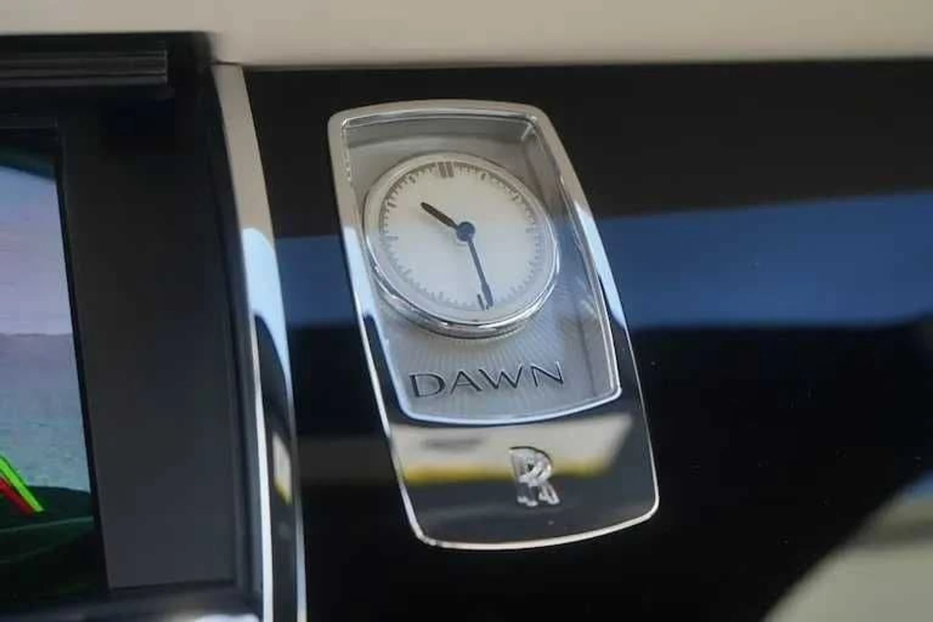 mph008_3706633089_a995cc3d47dfd8b076a40f2b24bf2c41x_e701cebabd