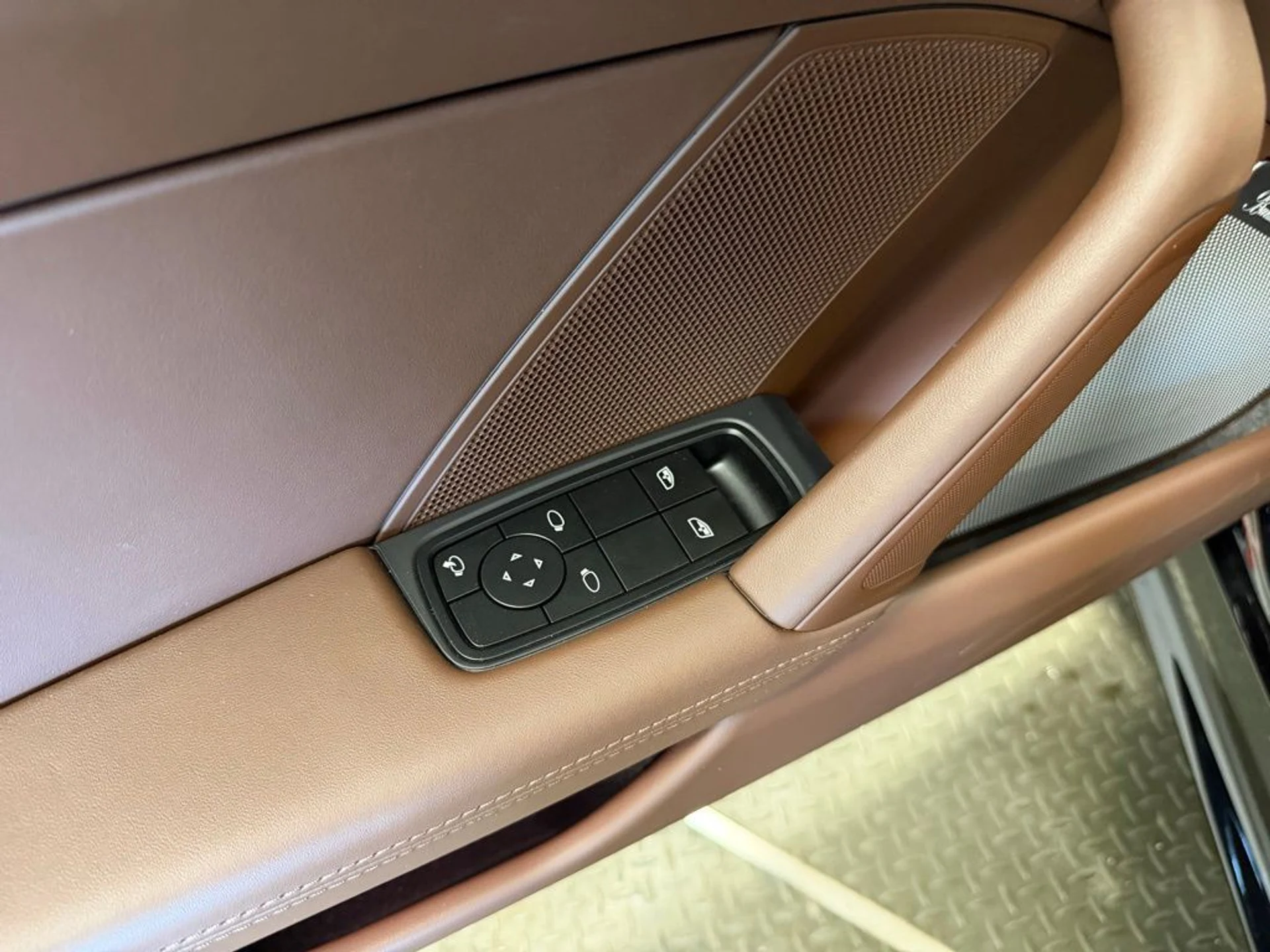 mph008_3707130747_5124a9c893f1d5cc9c9d8ac47fd9cc2cx_56786ca123