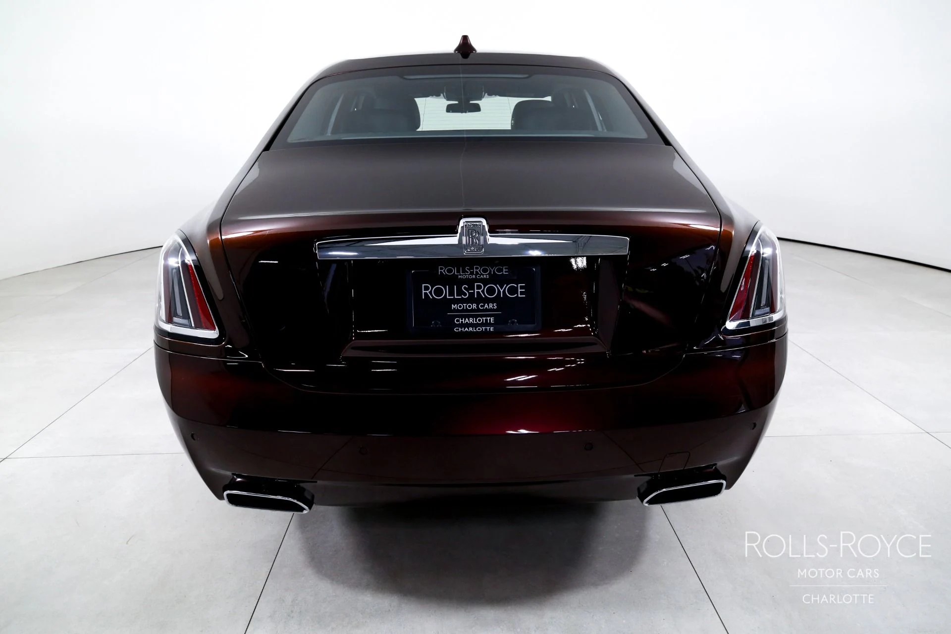 mph008_3710122856_Used_2026_Rolls_Royce_Ghost_1782835790_1430fe0c04