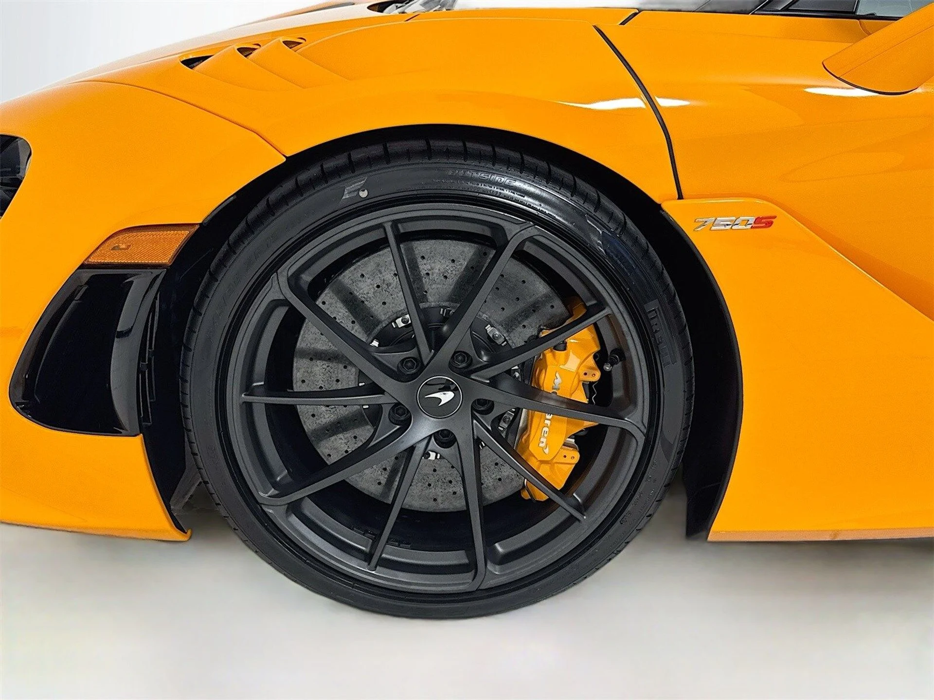 mph008_3710681667_5a01b18ad55bcd688a85e310e47a1ccex_8e3de0da42