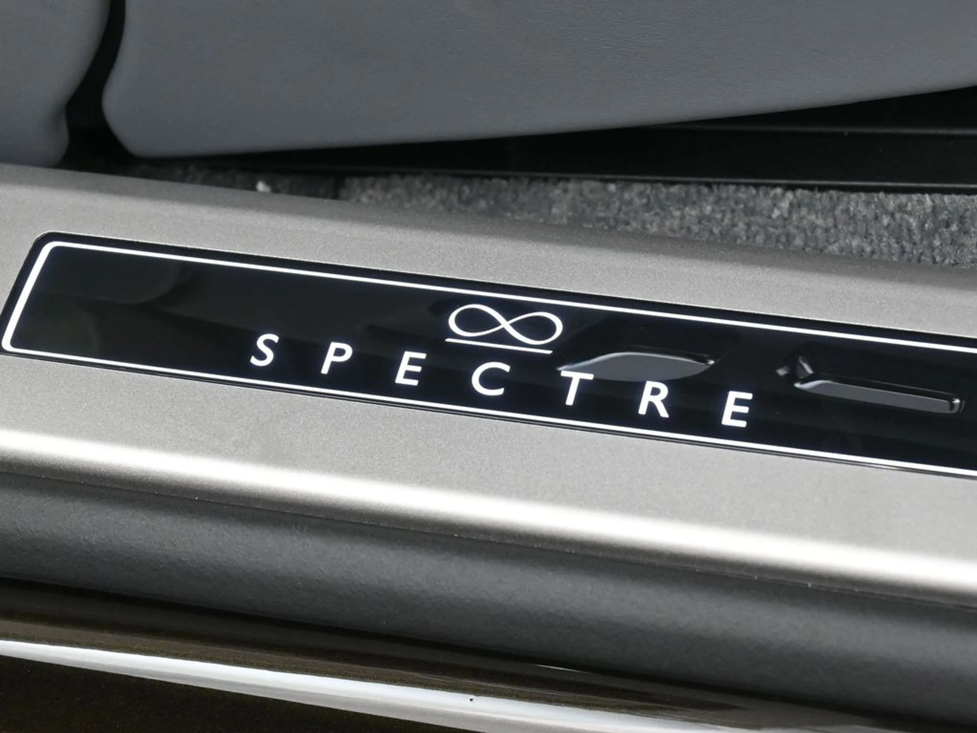 mph008_3711726719_70a2fd9543aa9b0cf4fa2a2dd393b303x_60d7709d00