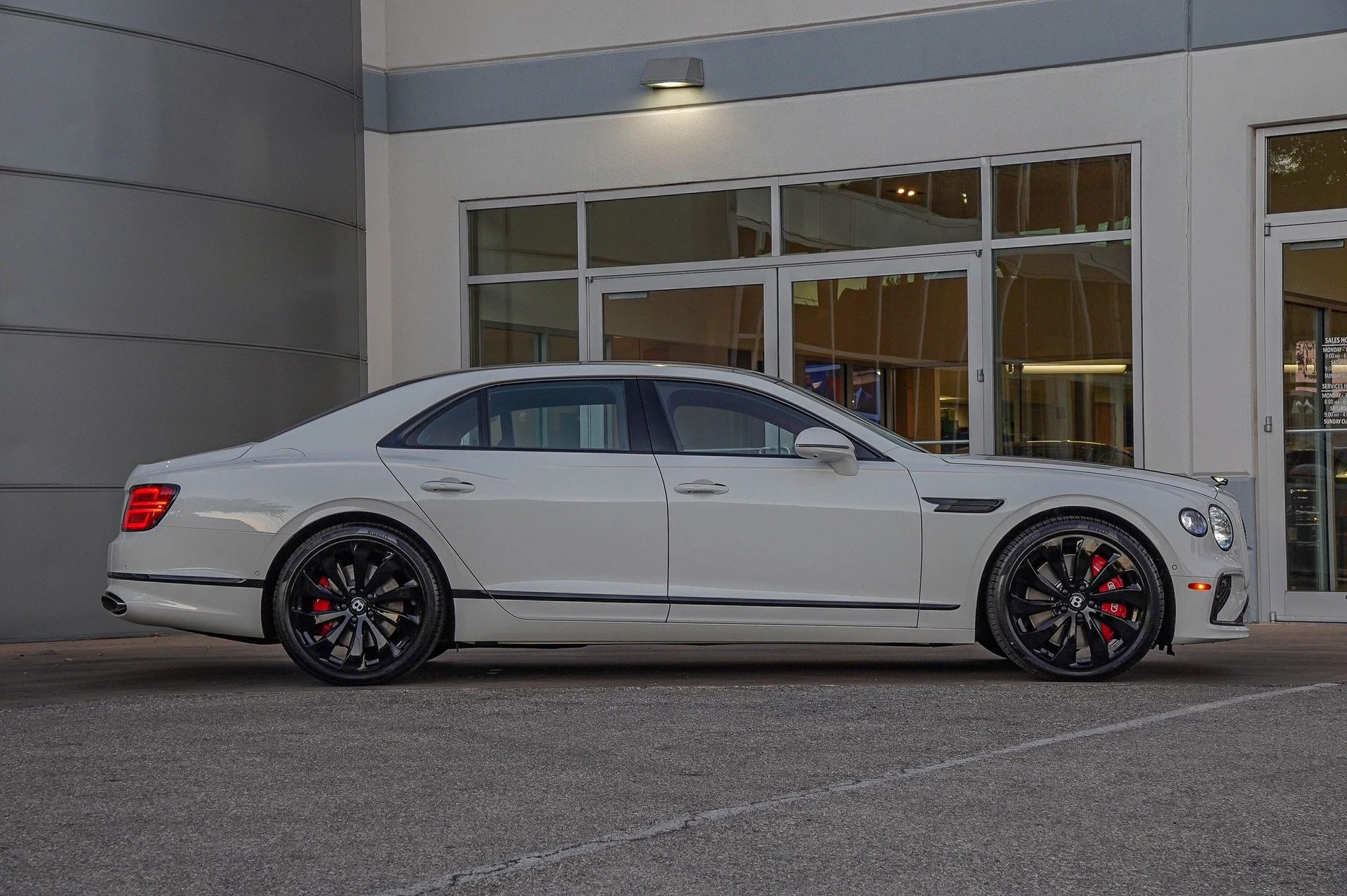mph008_3713677796_Hi_Tech_Luxury_Imports_LLC_SCBBP_6_ZG_5_TC_025490_image_8_60febb0d58
