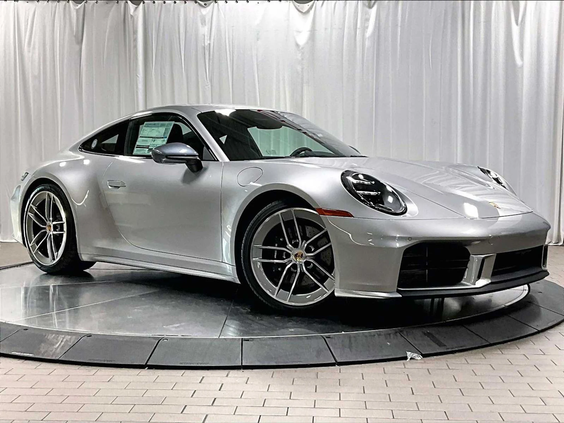 mph008_3716313872_27210b3aefe6432b57a0d80b65de67ebx_251acfde64