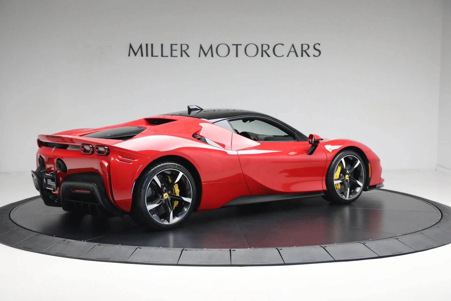 mph008_3734744674_Used_2023_Ferrari_SF_90_Stradale_3c90401b29