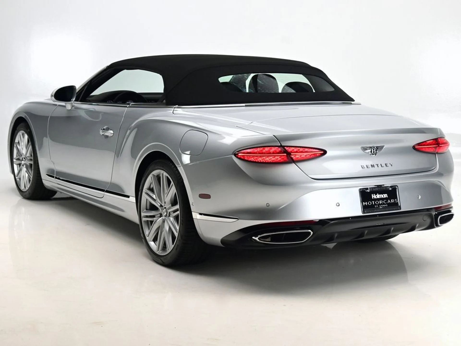 mph008_3737993205_26a25cd772c368888ffa48dd218f2ac6_853e303052