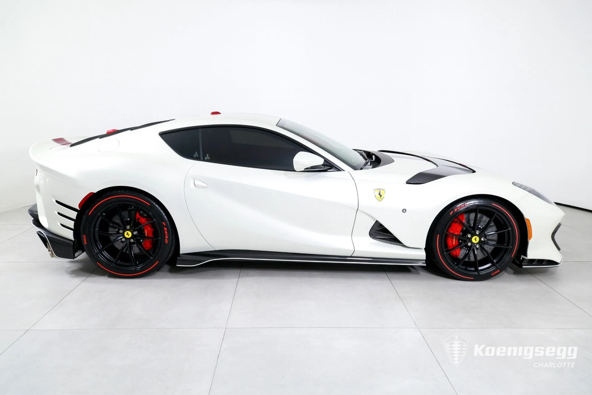 mph008_3750013069_Used_2022_Ferrari_812_Competizione_1783436610_568611a559