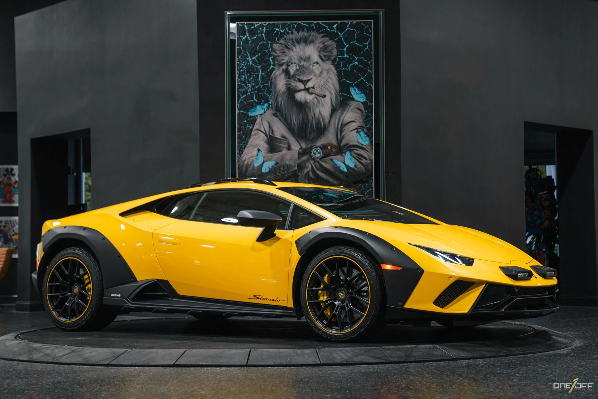 mph008_3753295108_Used_2024_Lamborghini_Huracan_Sterrato_1757040666_67cfc88793