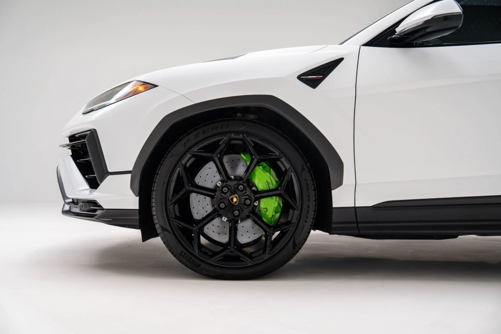 mph008_3758903204_Used_2024_Lamborghini_Urus_Performante_1775674449_2c815819da