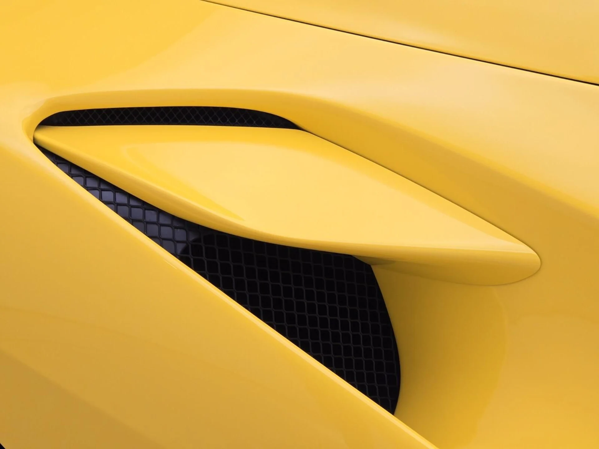 mph008_3777443052_Used_2021_Ferrari_F8_Spider_1766213855_e75563d69b