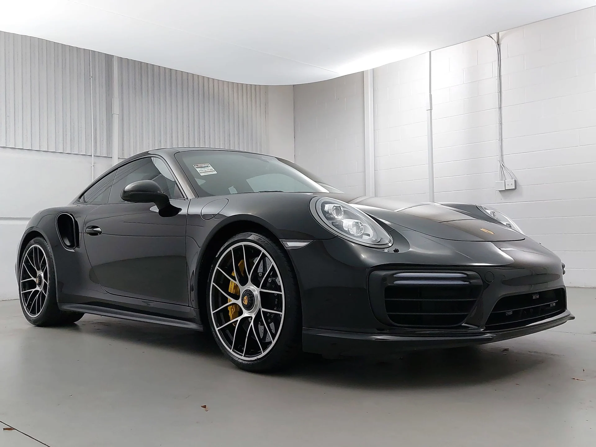 mph008_3782995403_ae4c53e60ef971a1f25abe7b20bbd48cx_da3932e980