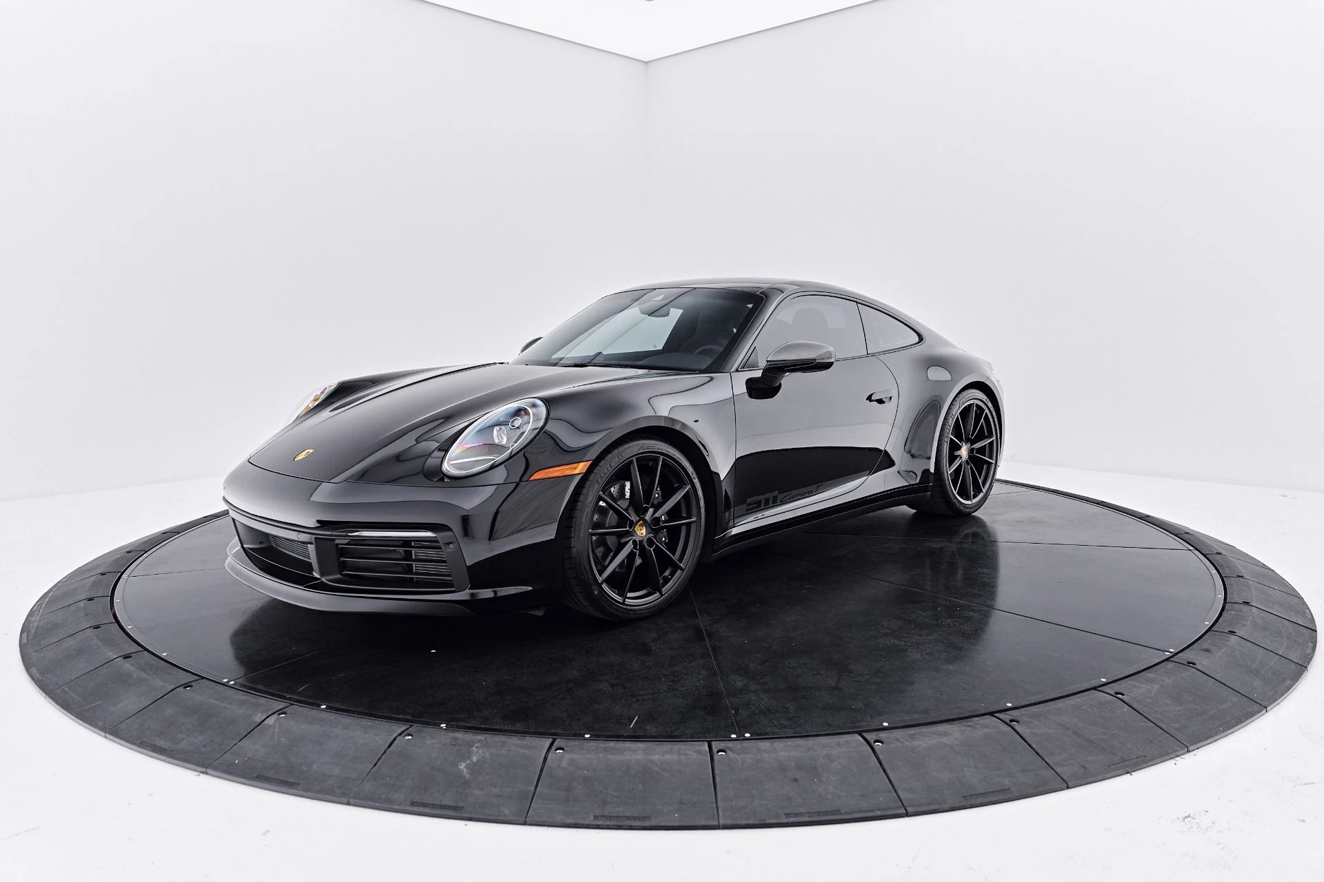 mph008_3783604960_Used_2024_Porsche_911_Carrera_T_1790639701_12a018f4fd