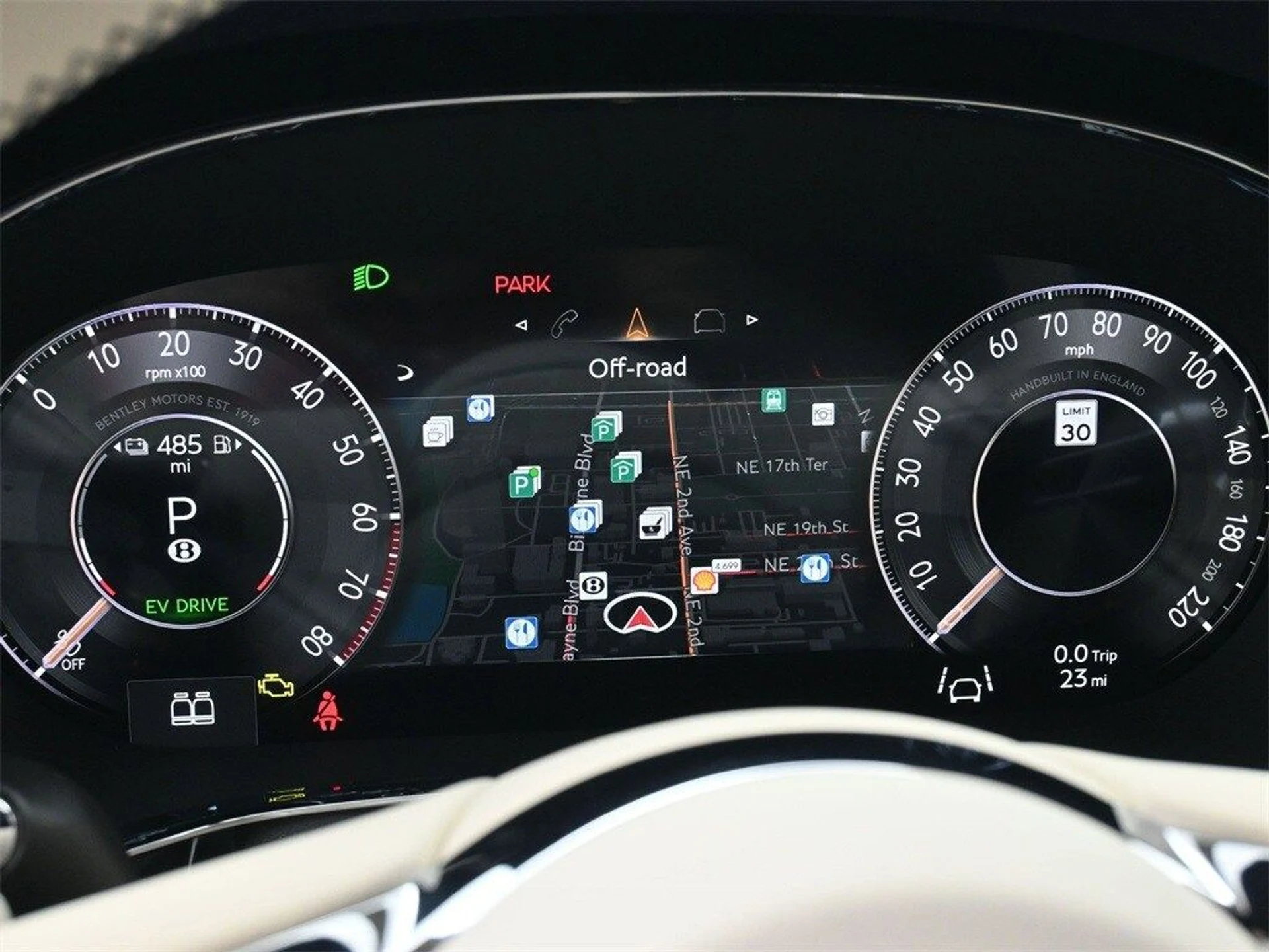 mph008_3784843466_9cae62e8b9dfc71afec3459d8a83045ax_5ba39d77d1