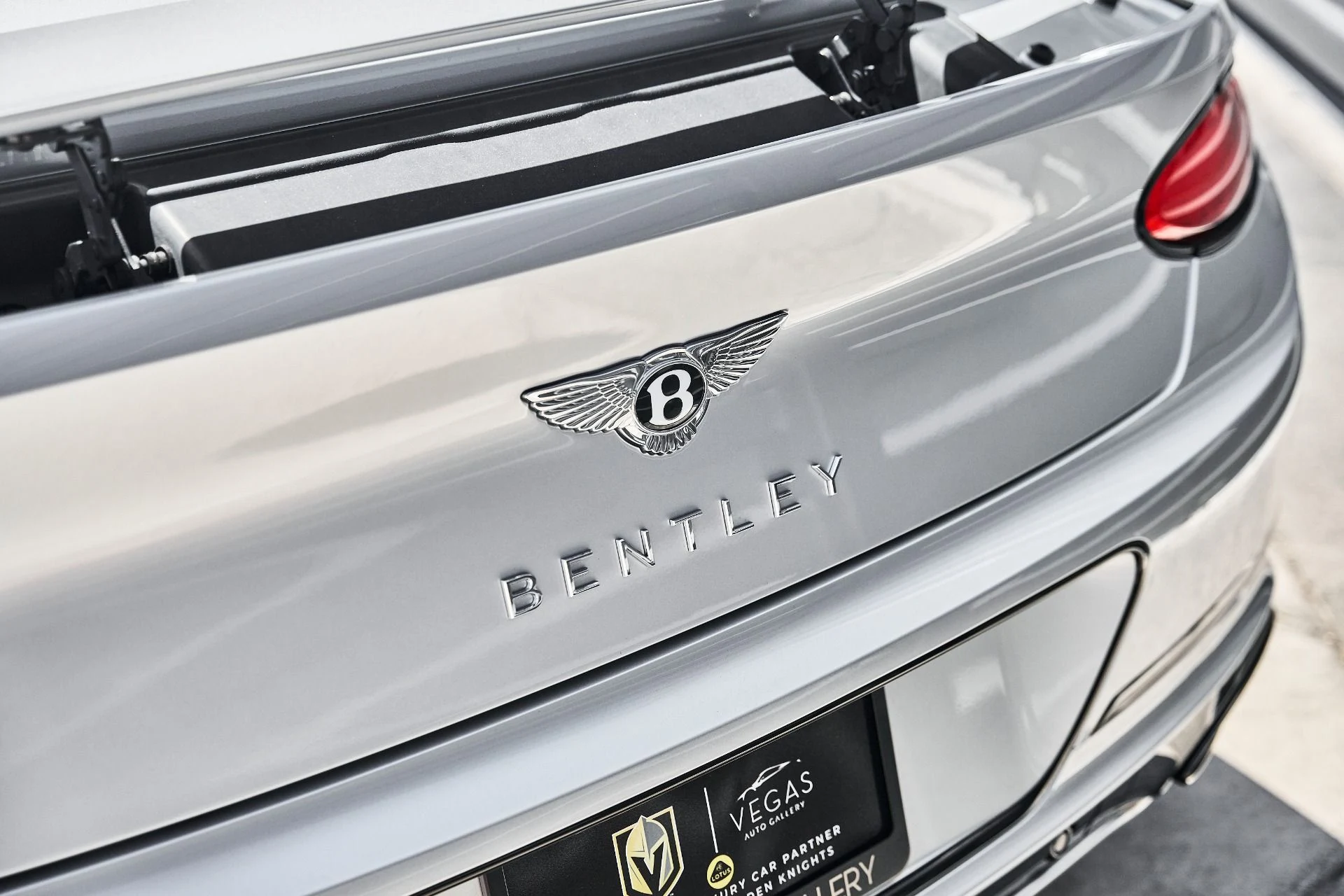 mph008_3787904728_Used_2020_Bentley_Continental_GT_1787356727_1c86166514