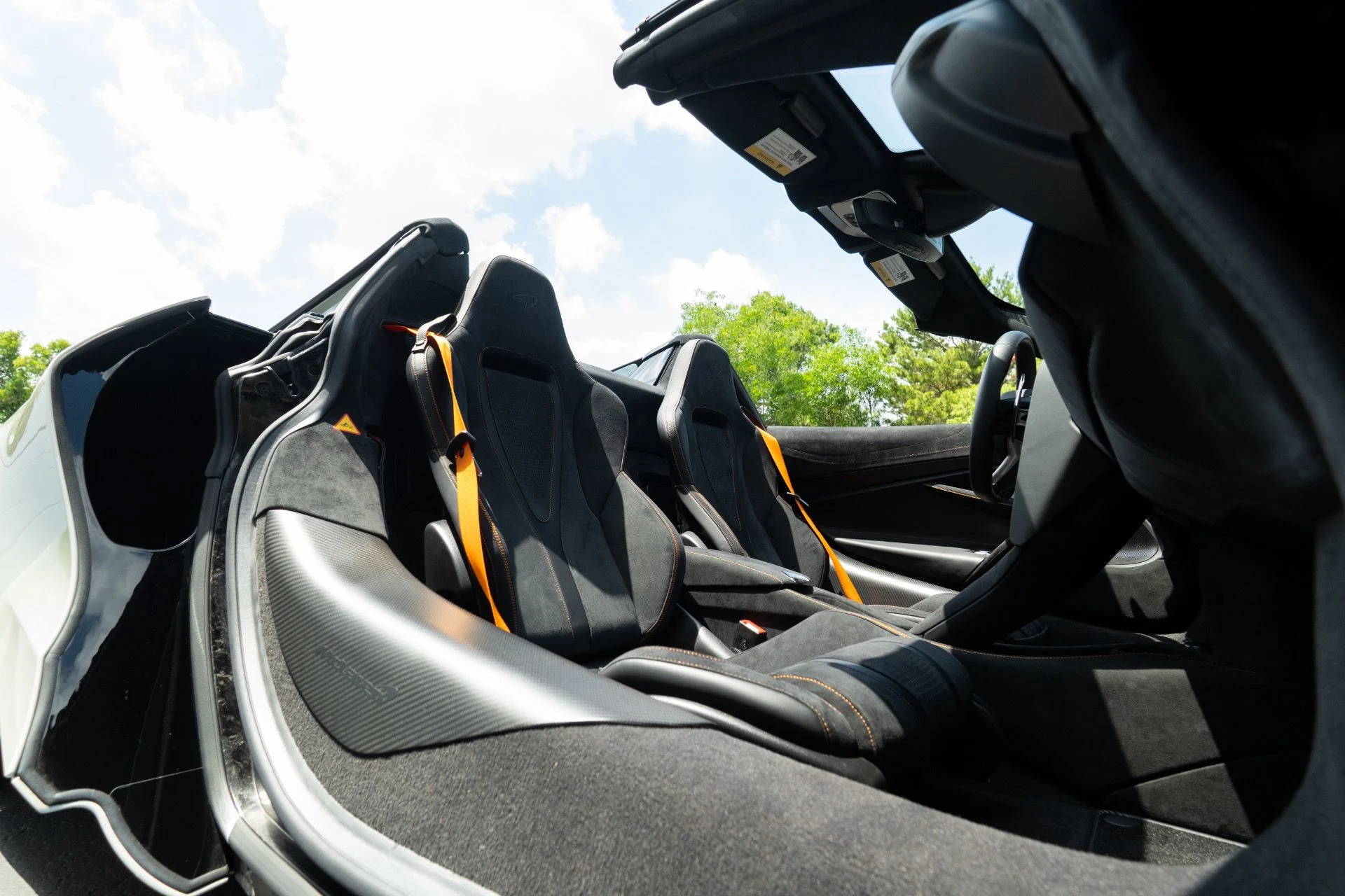 mph008_379341497_Used_2024_Mc_Laren_750_S_Spider_1755900989_a82539e708