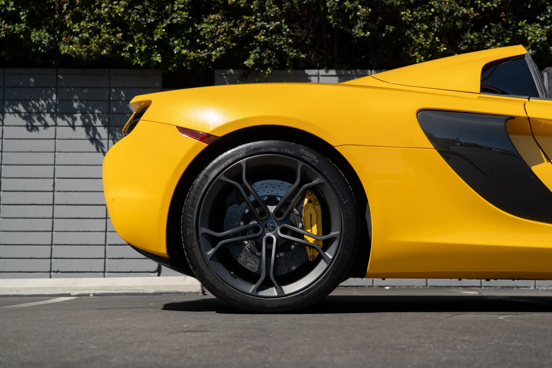 mph008_3806283263_Used_2016_Mc_Laren_650_S_Spider_1757368630_cdbc5642ba